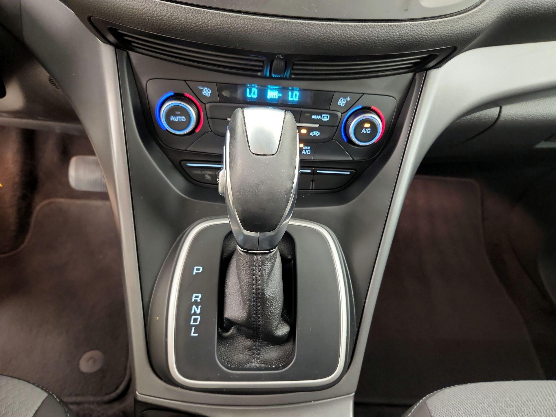 Thumbnail: 2017 Ford C-Max - 16