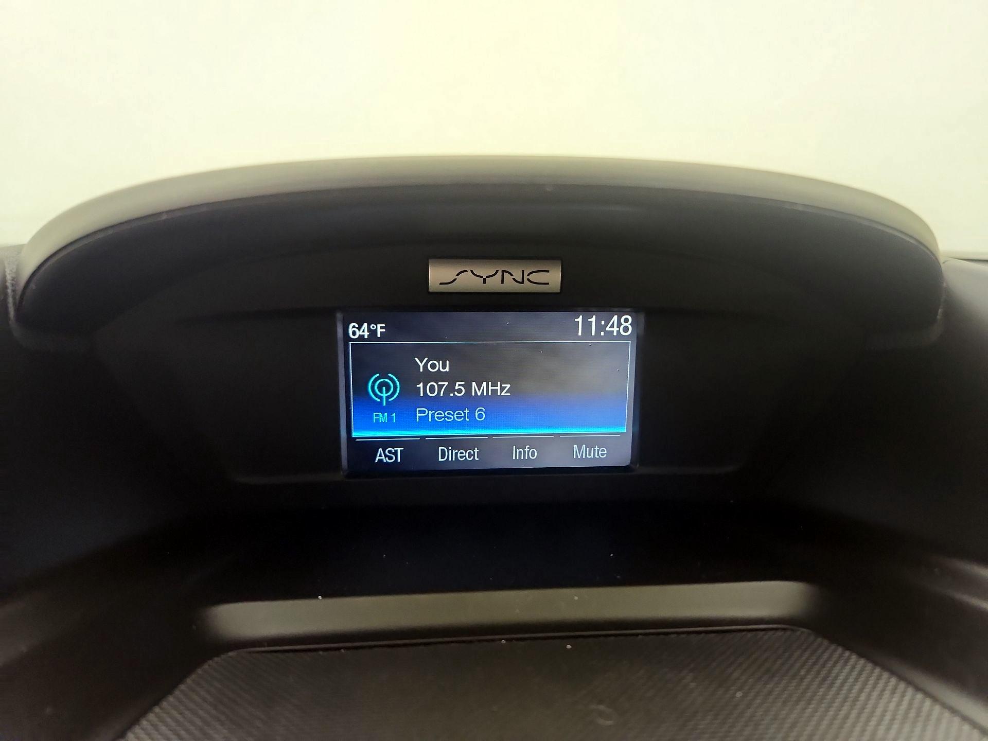 Thumbnail: 2016 Ford C-Max - 14