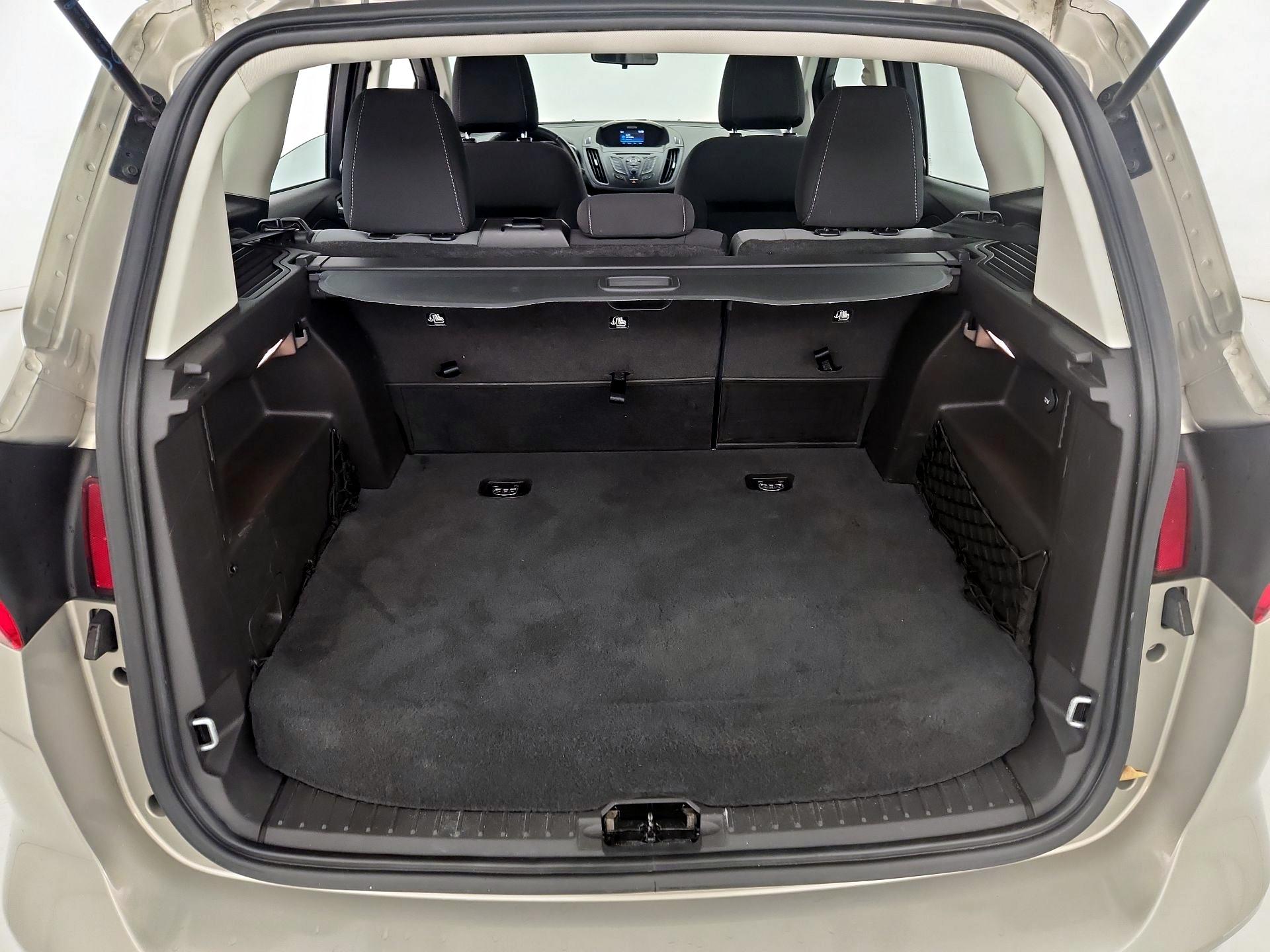 Thumbnail: 2016 Ford C-Max - 18