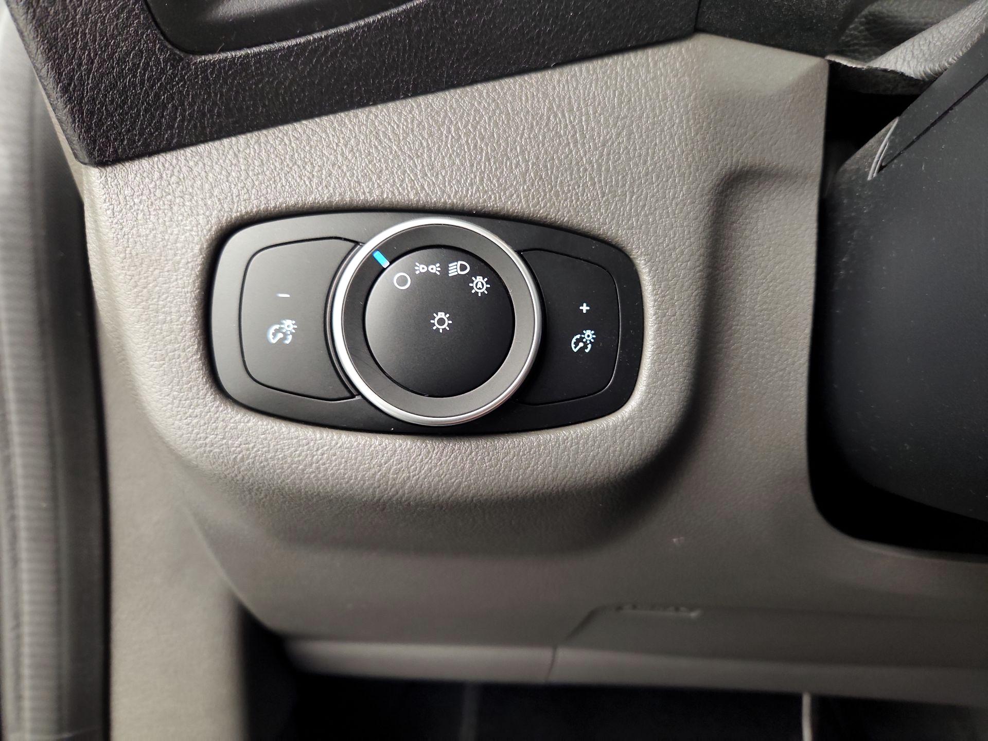 Thumbnail: 2021 Ford Transit Series - 13