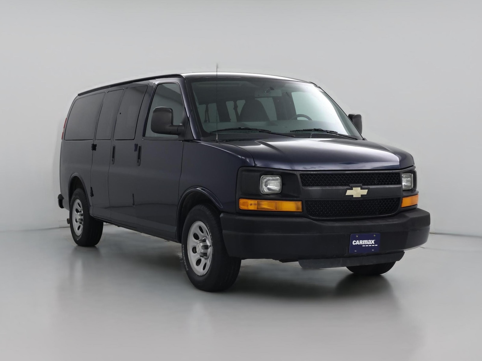 2014 Chevrolet Express Passenger LS