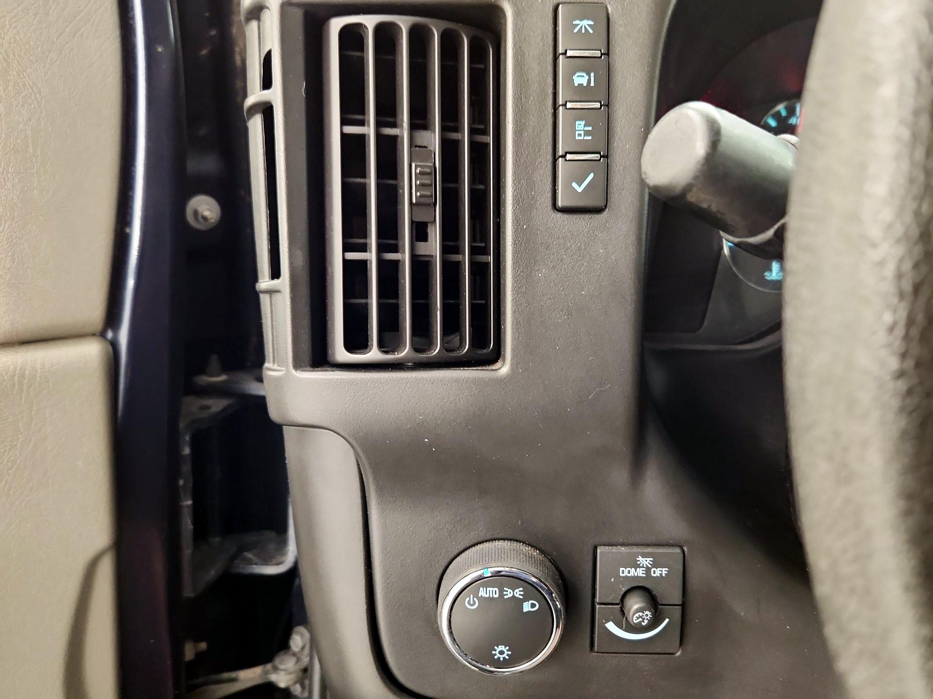 Thumbnail: 2014 Chevrolet Express - 13