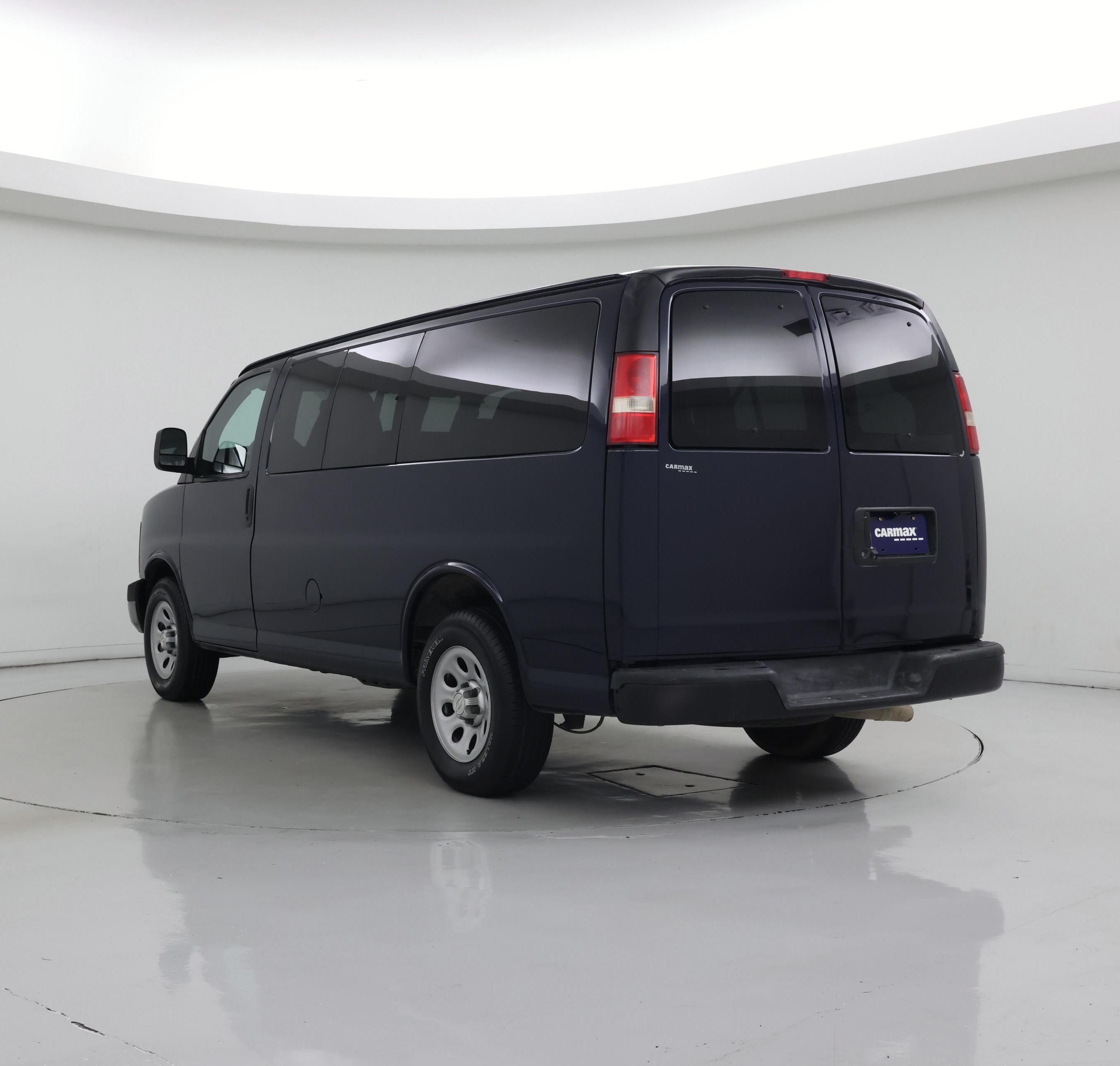 Thumbnail: 2014 Chevrolet Express - 2