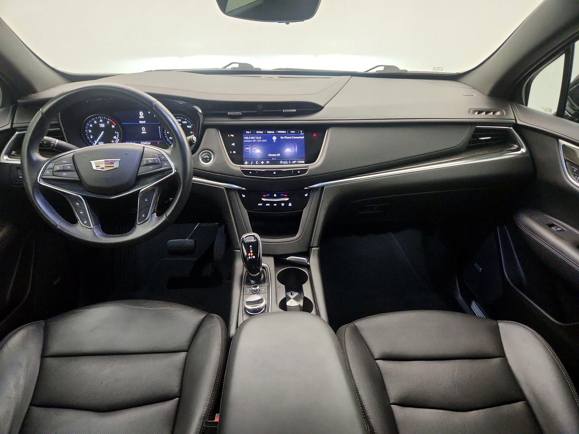 Thumbnail: 2021 Cadillac XT5 - 9