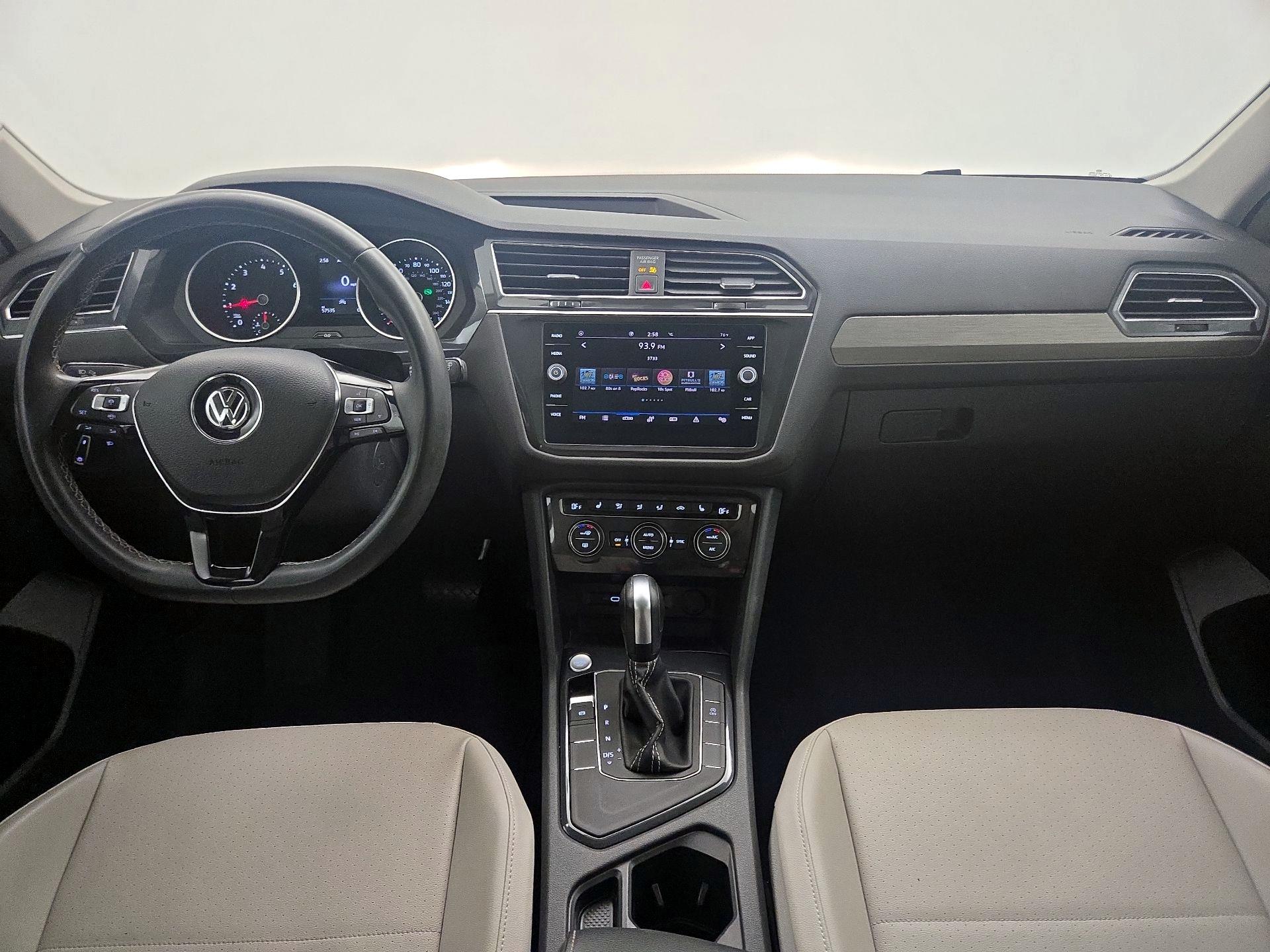 Thumbnail: 2021 Volkswagen Tiguan - 9