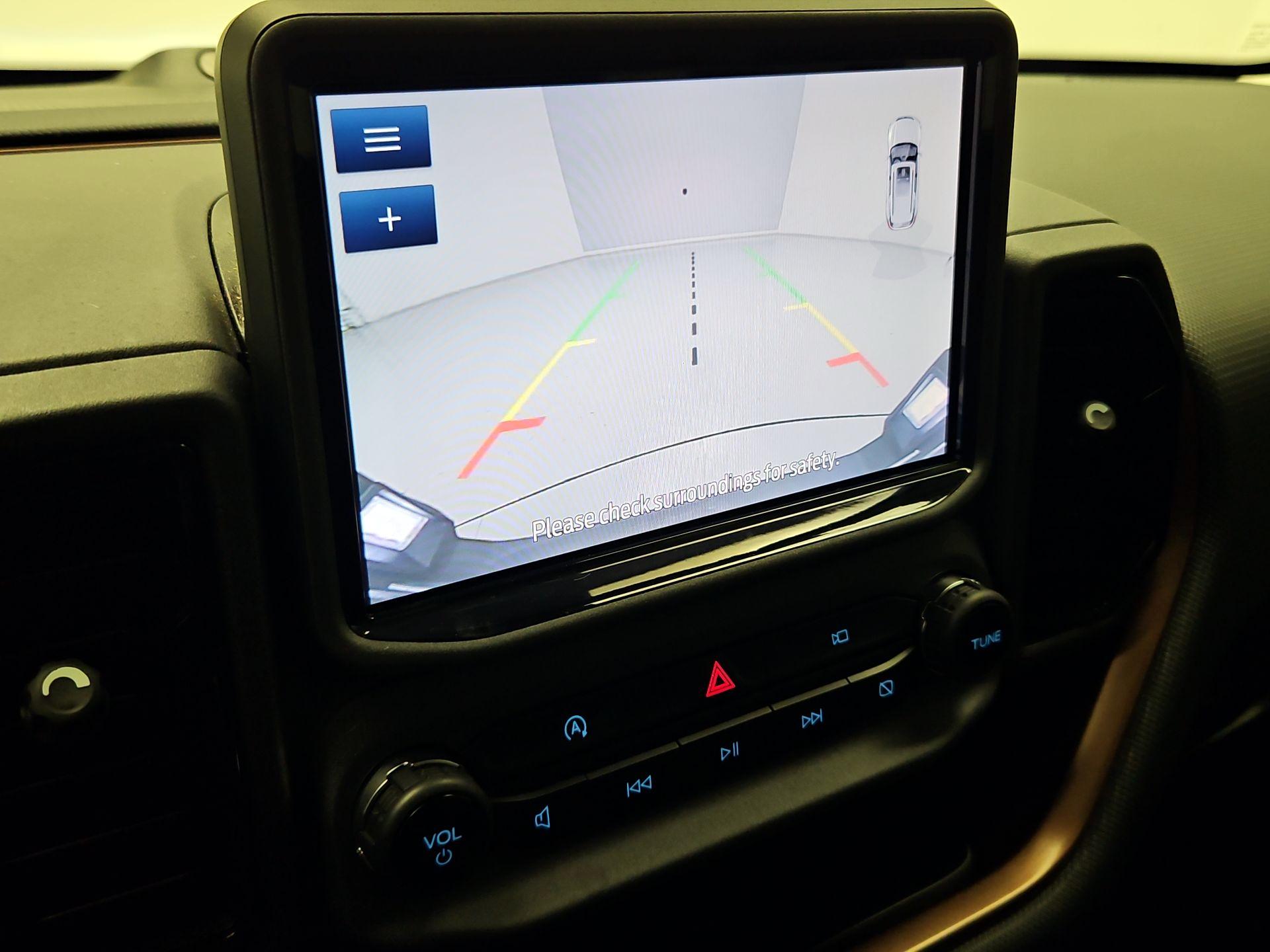 Thumbnail: 2022 Ford Bronco Sport - 14