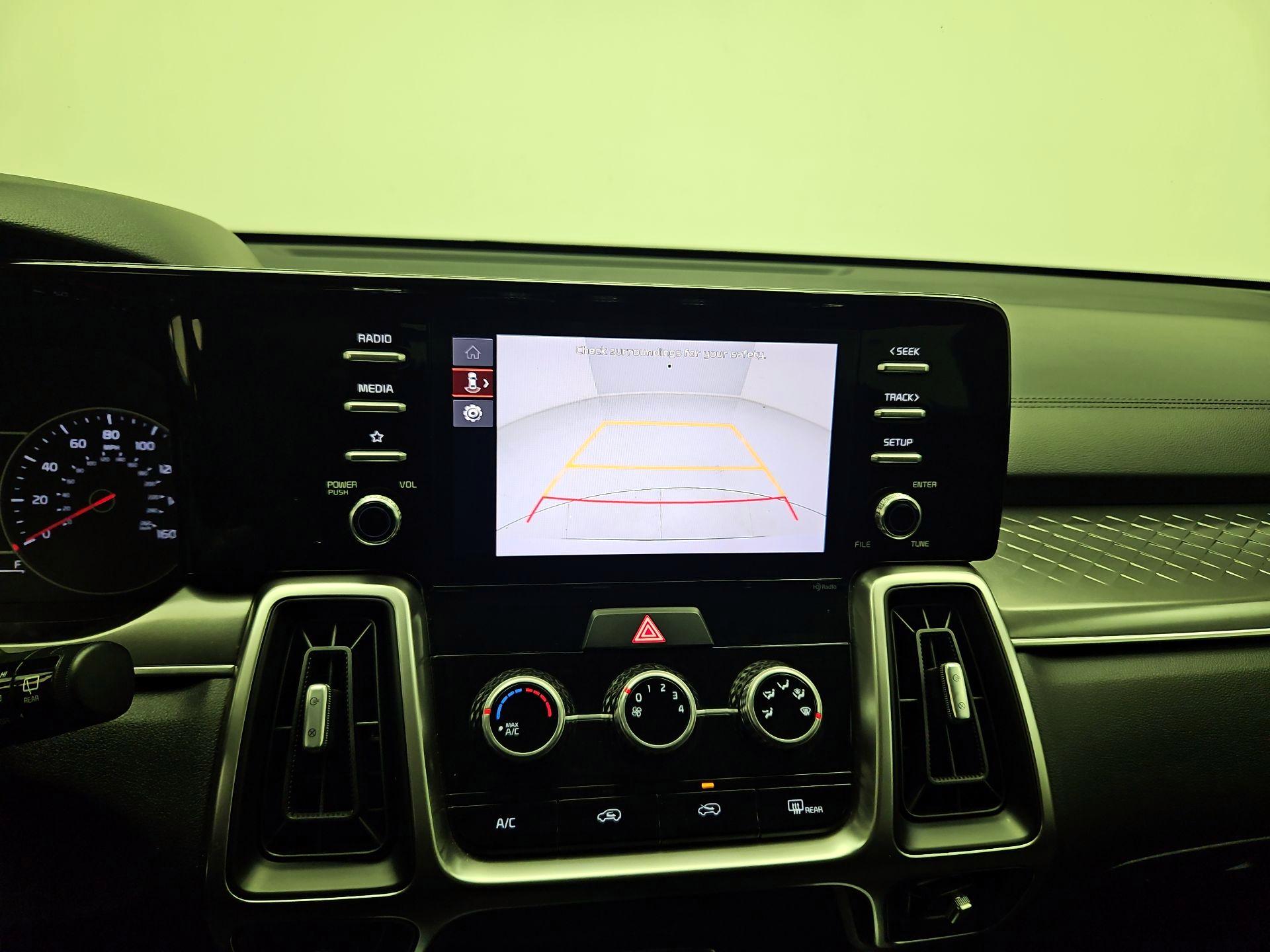 Thumbnail: 2023 Kia Sorento - 13