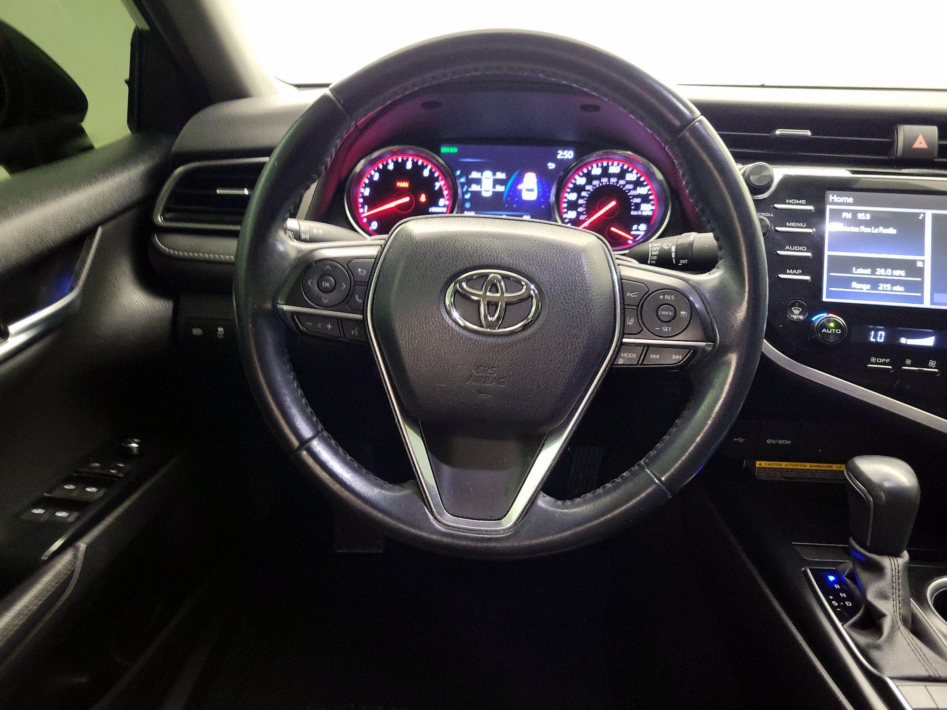 Thumbnail: 2020 Toyota Camry - 10