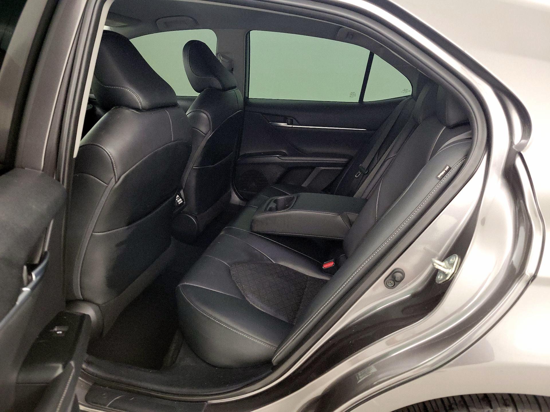 Thumbnail: 2020 Toyota Camry - 18