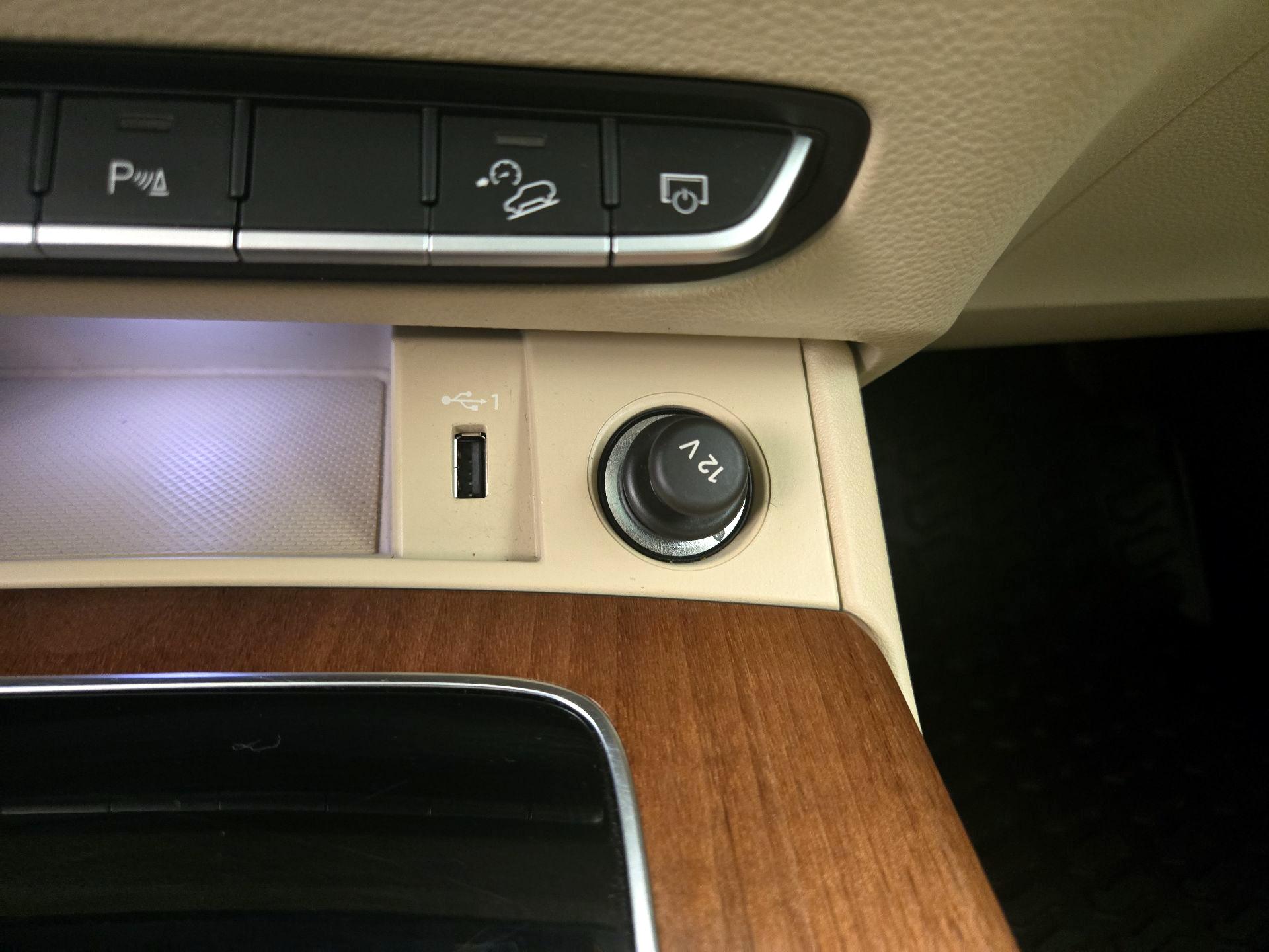 Thumbnail: 2022 Audi Q5 - 18