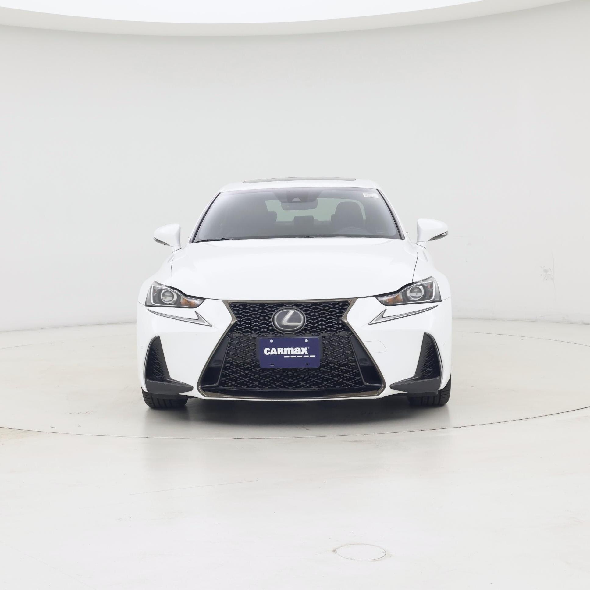 Thumbnail: 2019 Lexus IS - 5