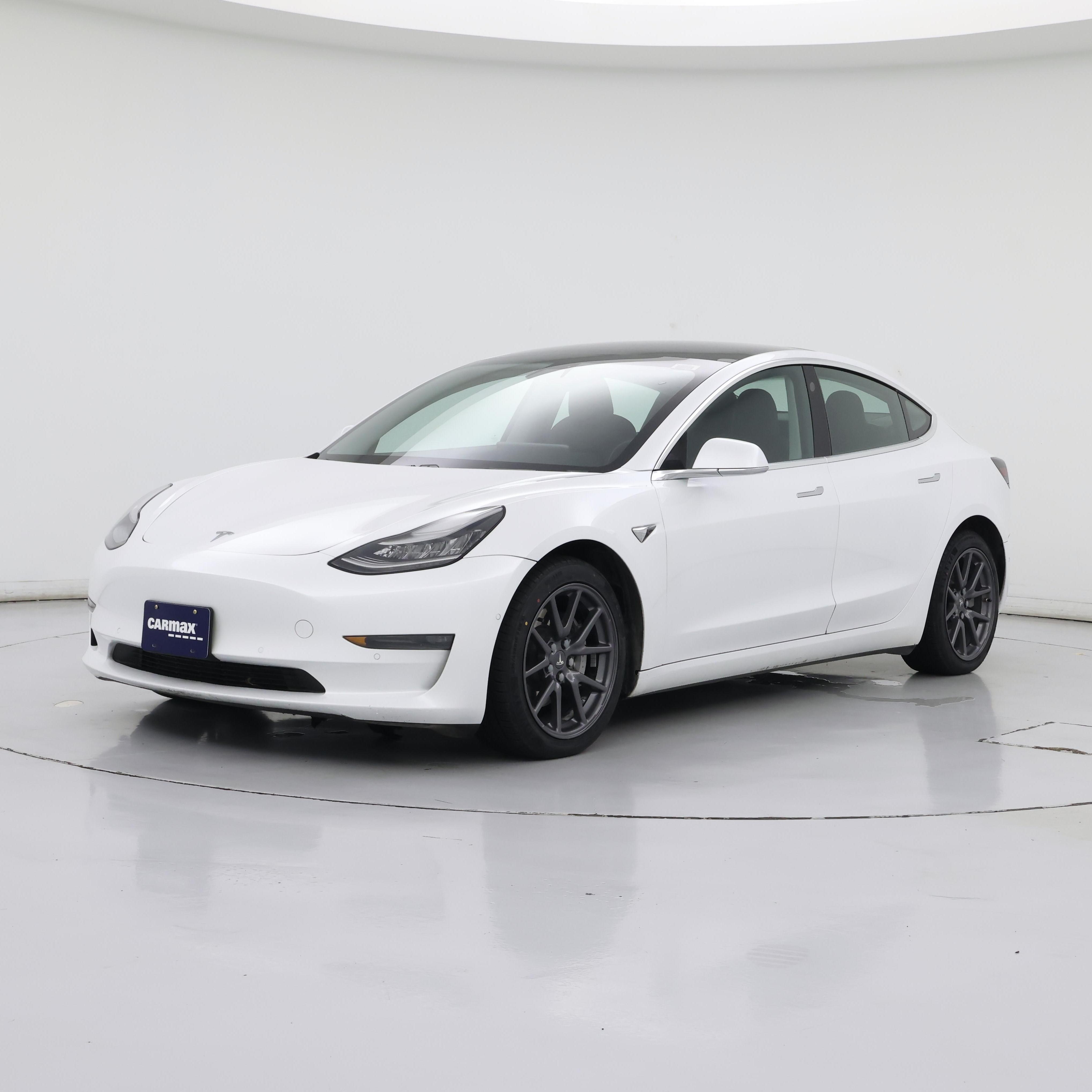 Thumbnail: 2020 Tesla Model 3 - 4