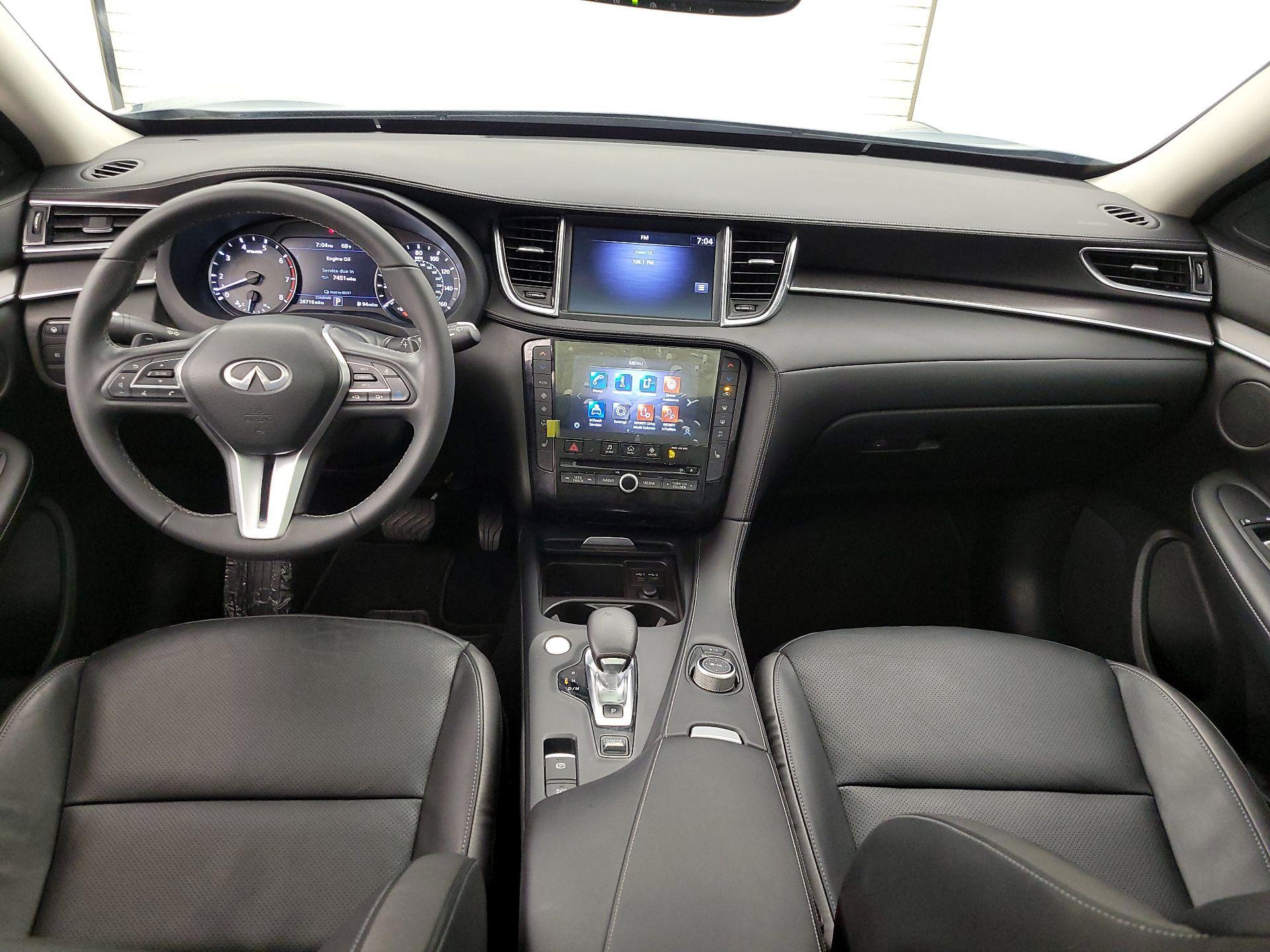 Thumbnail: 2022 INFINITI QX50 - 9