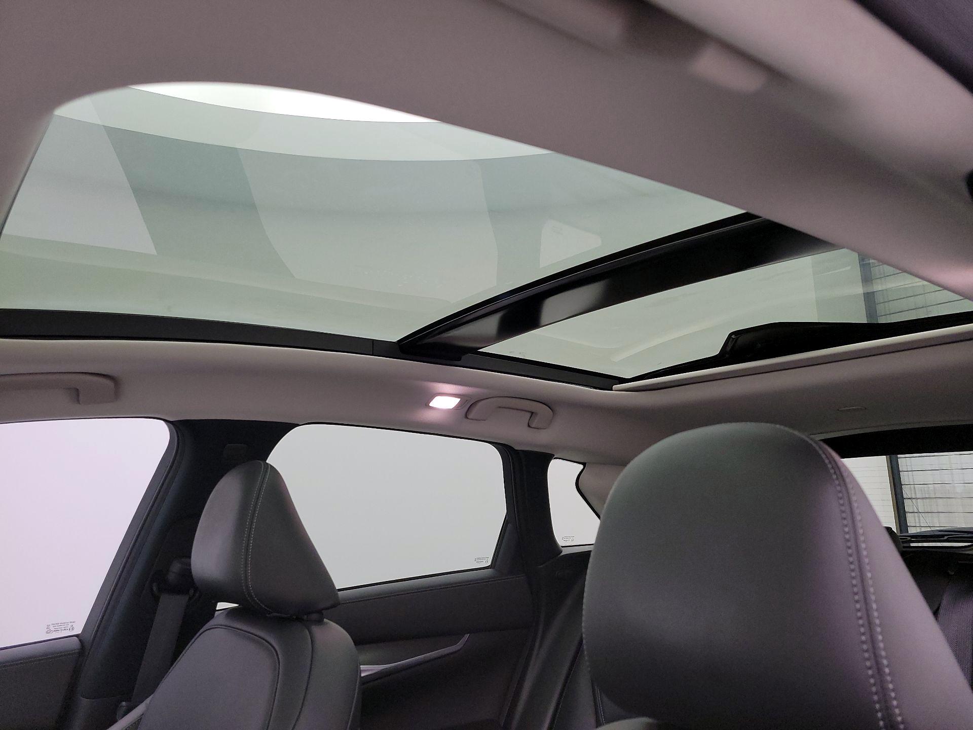 Thumbnail: 2022 INFINITI QX50 - 19