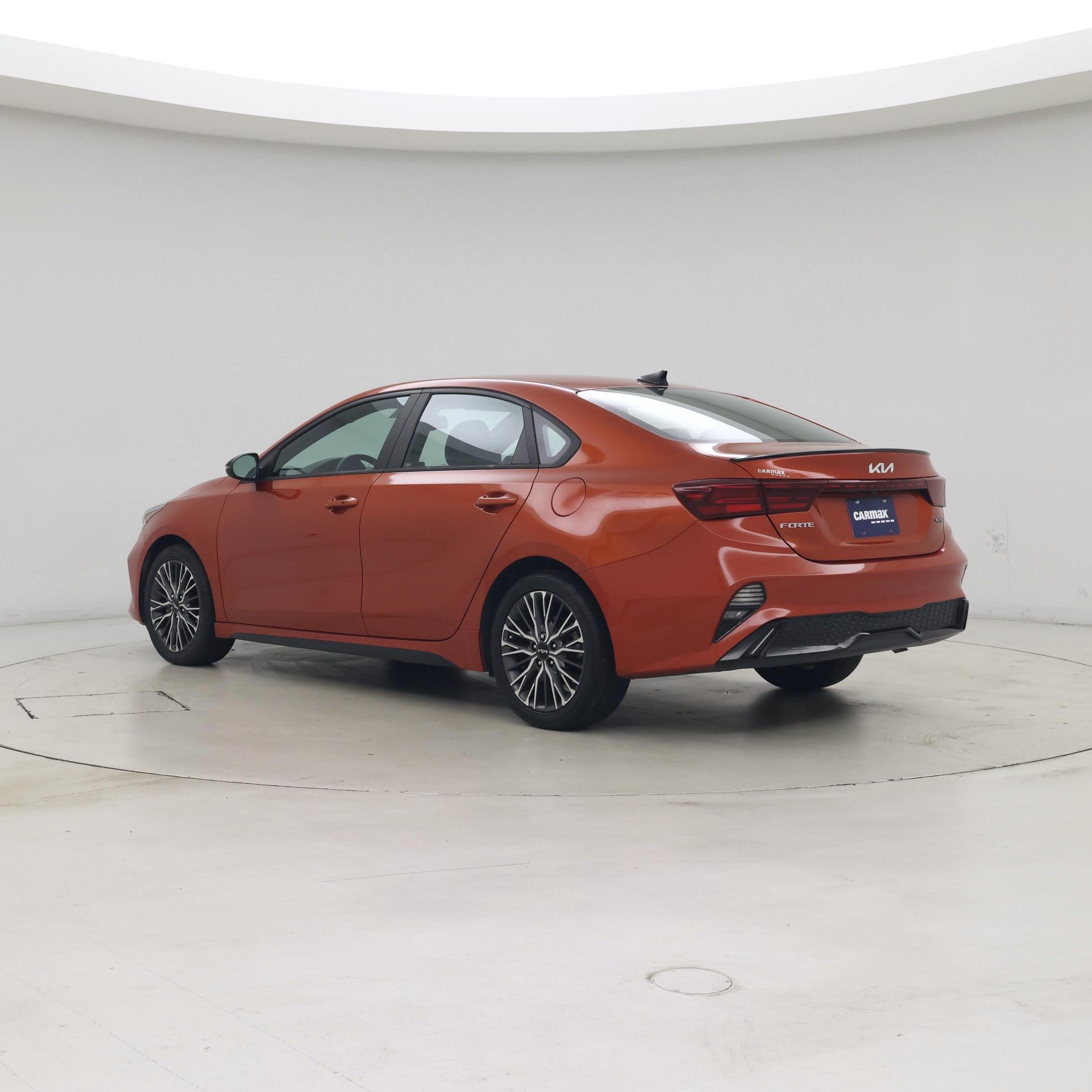 Thumbnail: 2022 Kia Forte - 5