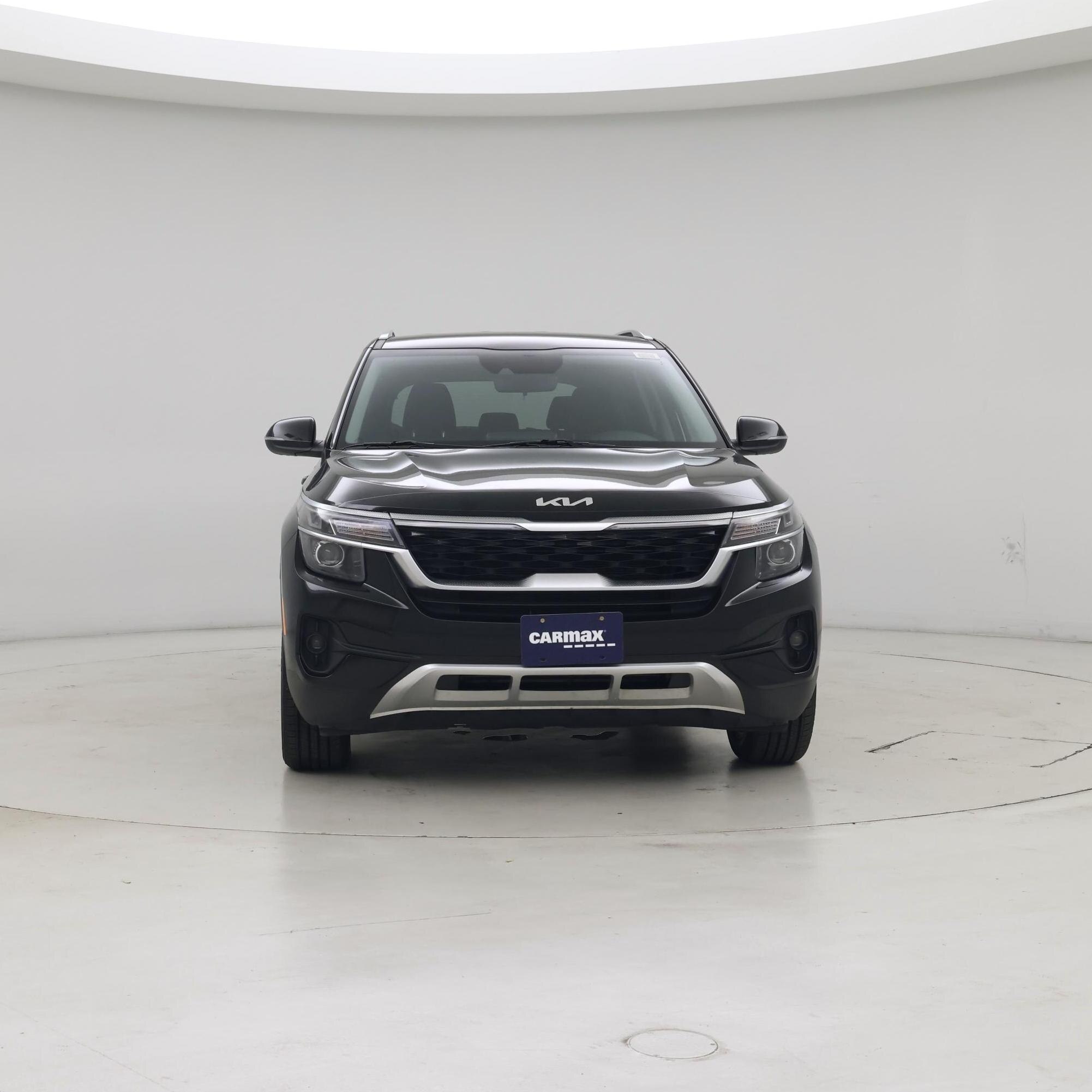 Thumbnail: 2023 Kia Seltos - 5