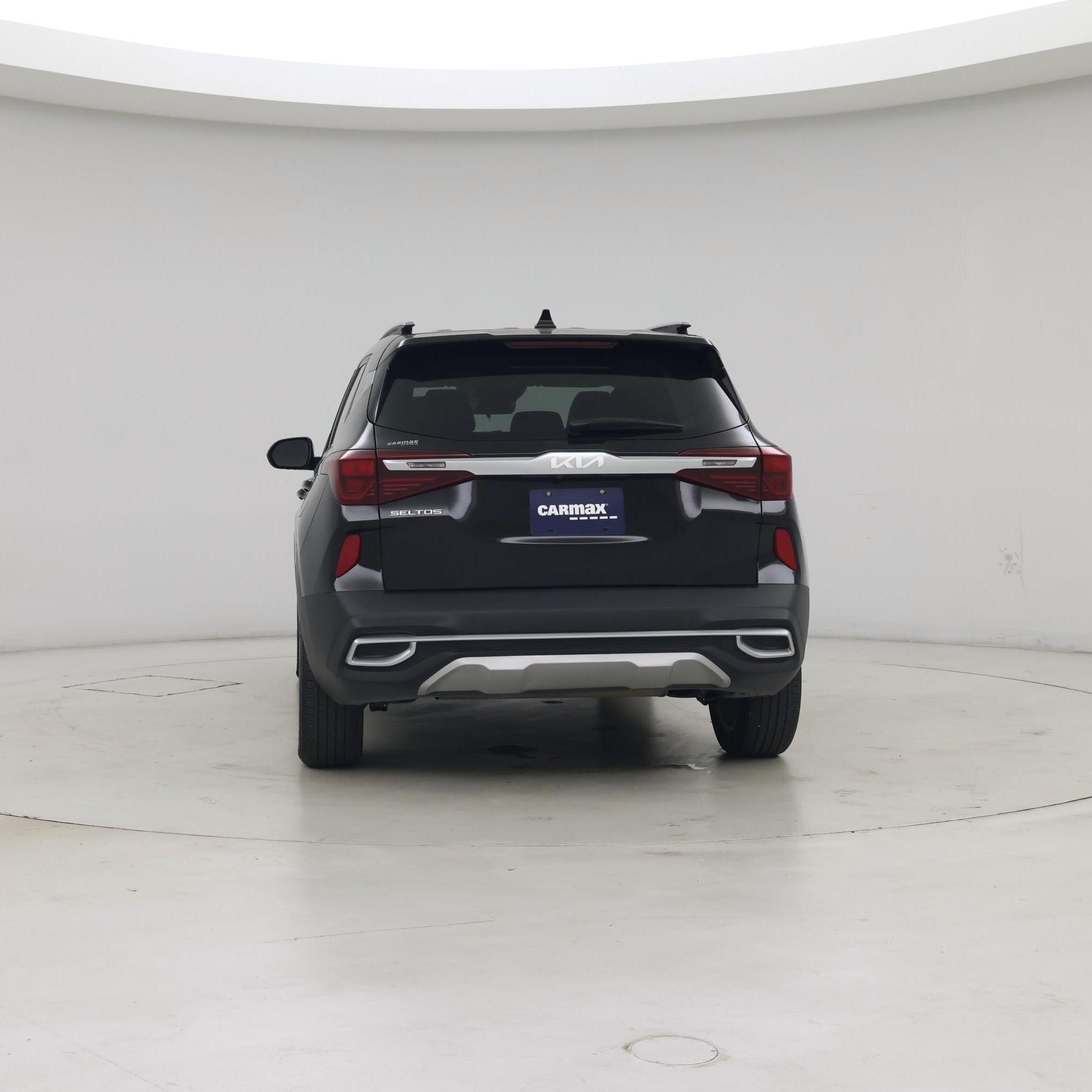 Thumbnail: 2023 Kia Seltos - 6