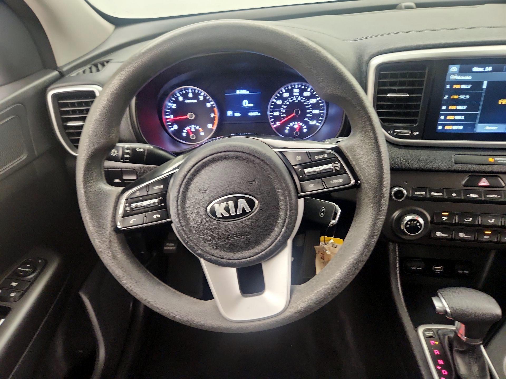 Thumbnail: 2021 Kia Sportage - 10