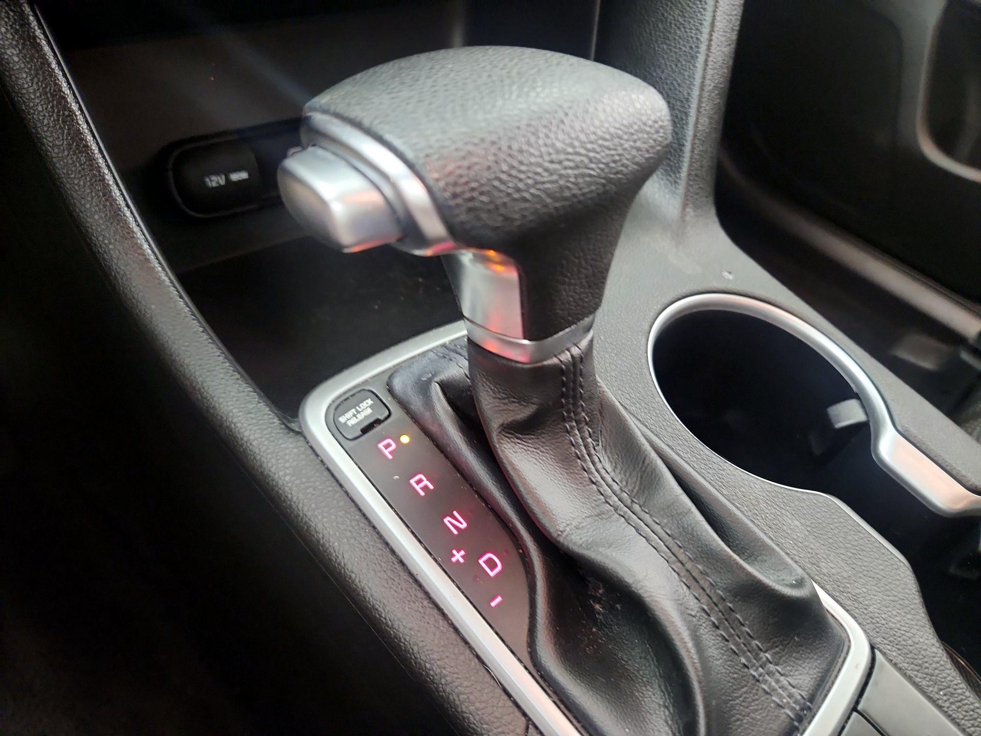 Thumbnail: 2021 Kia Sportage - 17