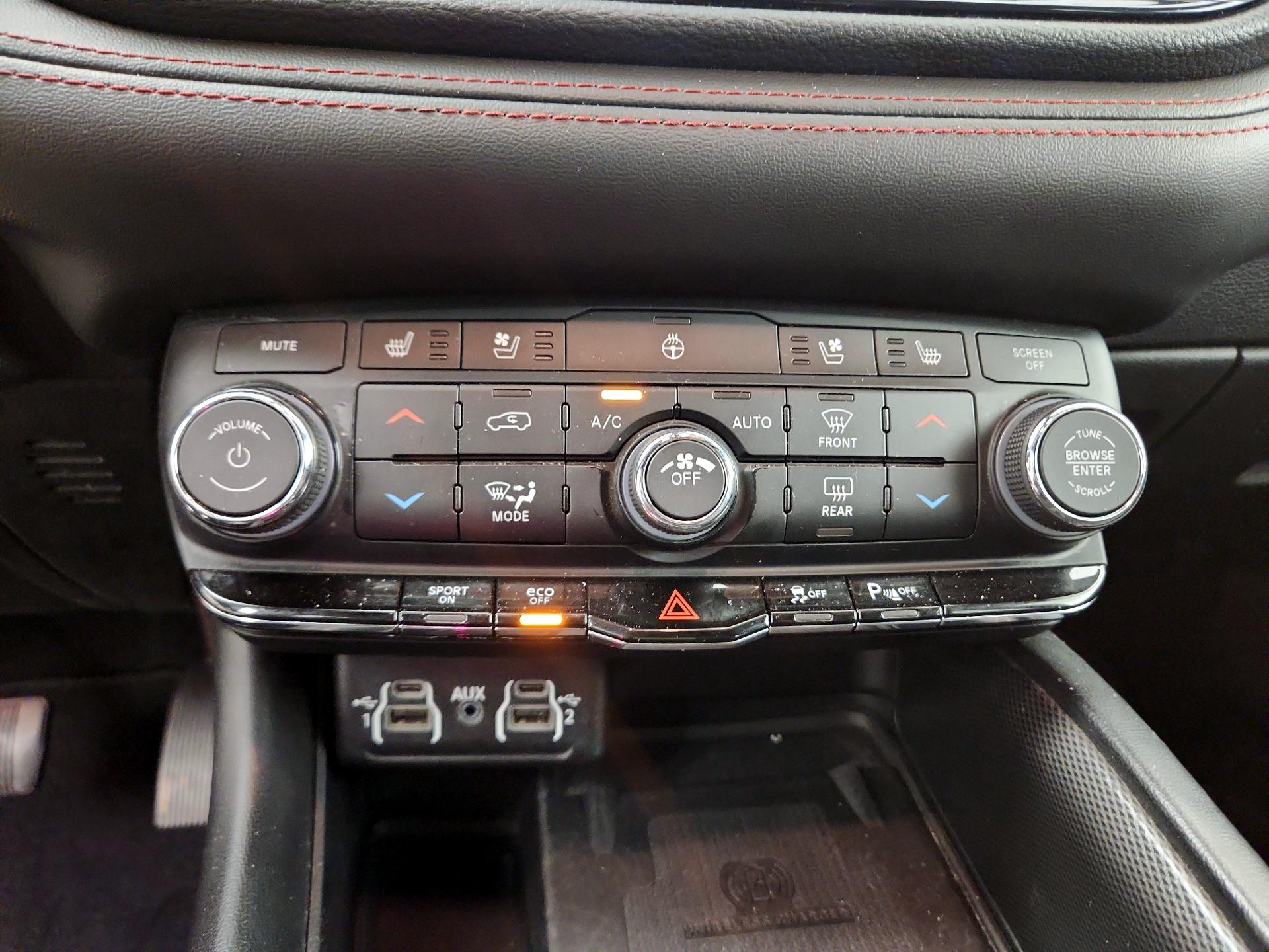 Thumbnail: 2023 Dodge Durango - 17