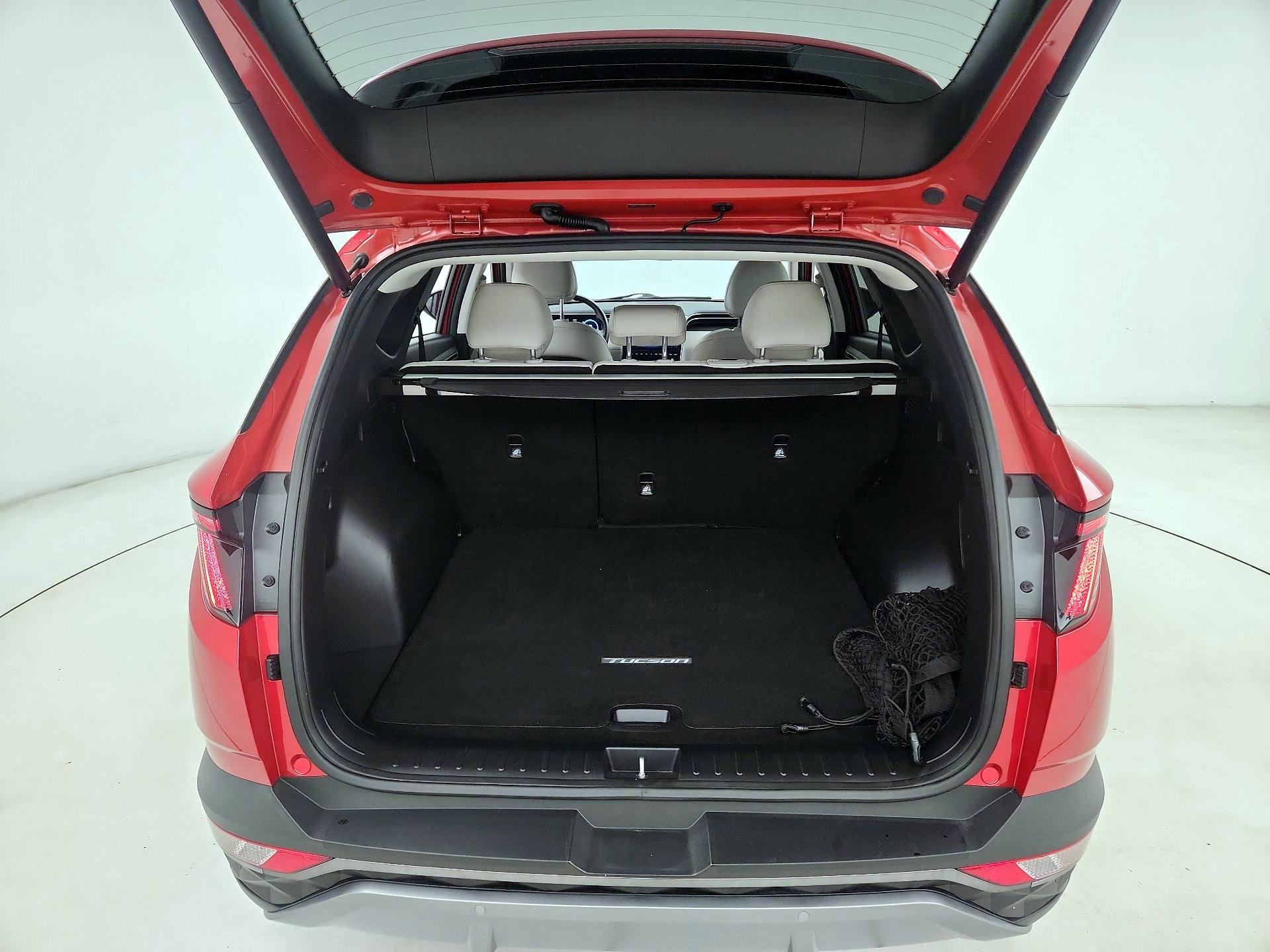 Thumbnail: 2023 Hyundai Tucson - 16