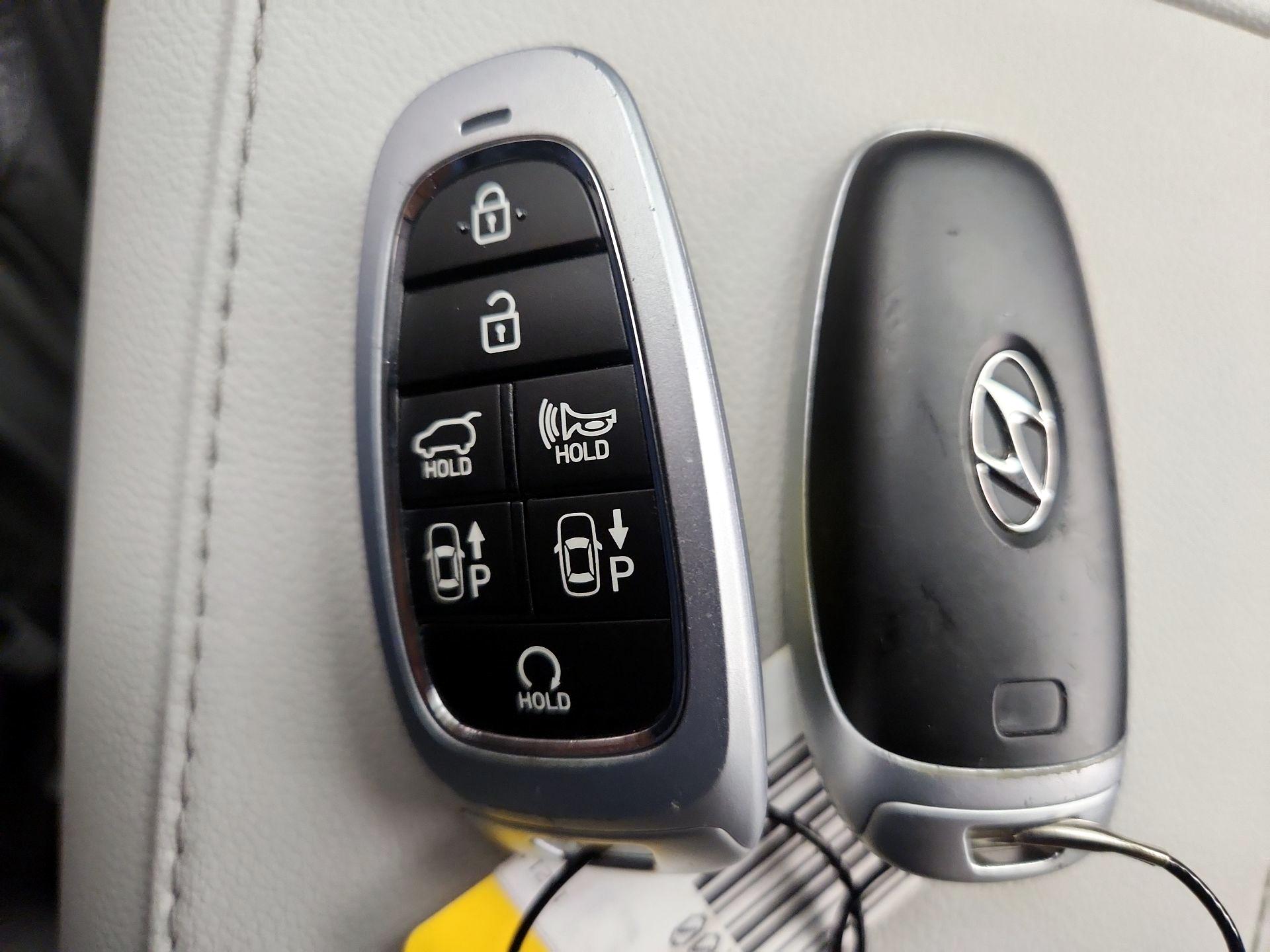 Thumbnail: 2023 Hyundai Tucson - 18