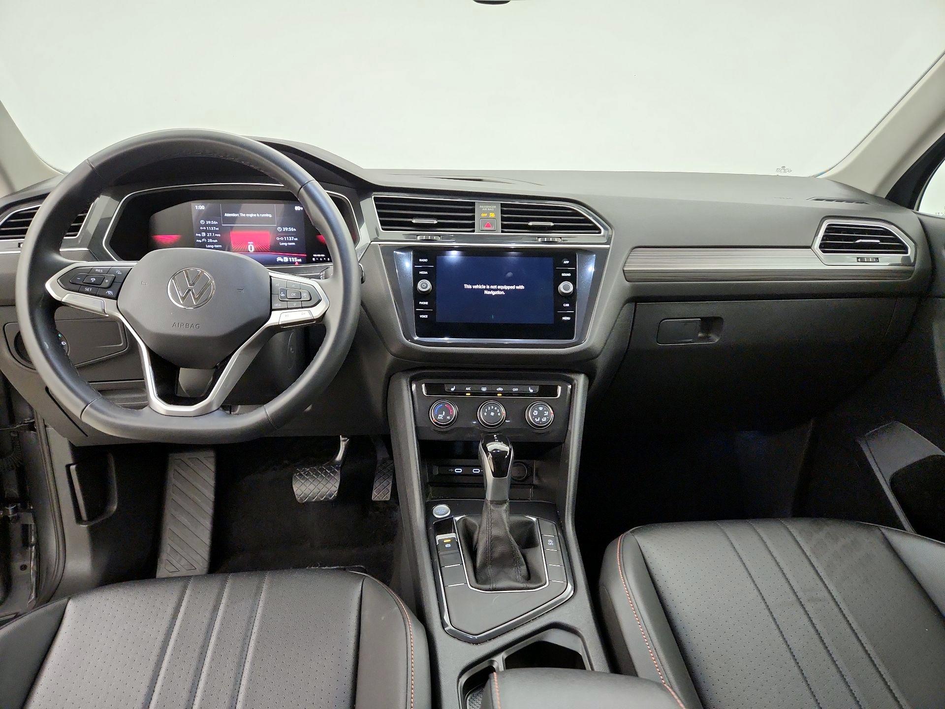 Thumbnail: 2024 Volkswagen Tiguan - 9