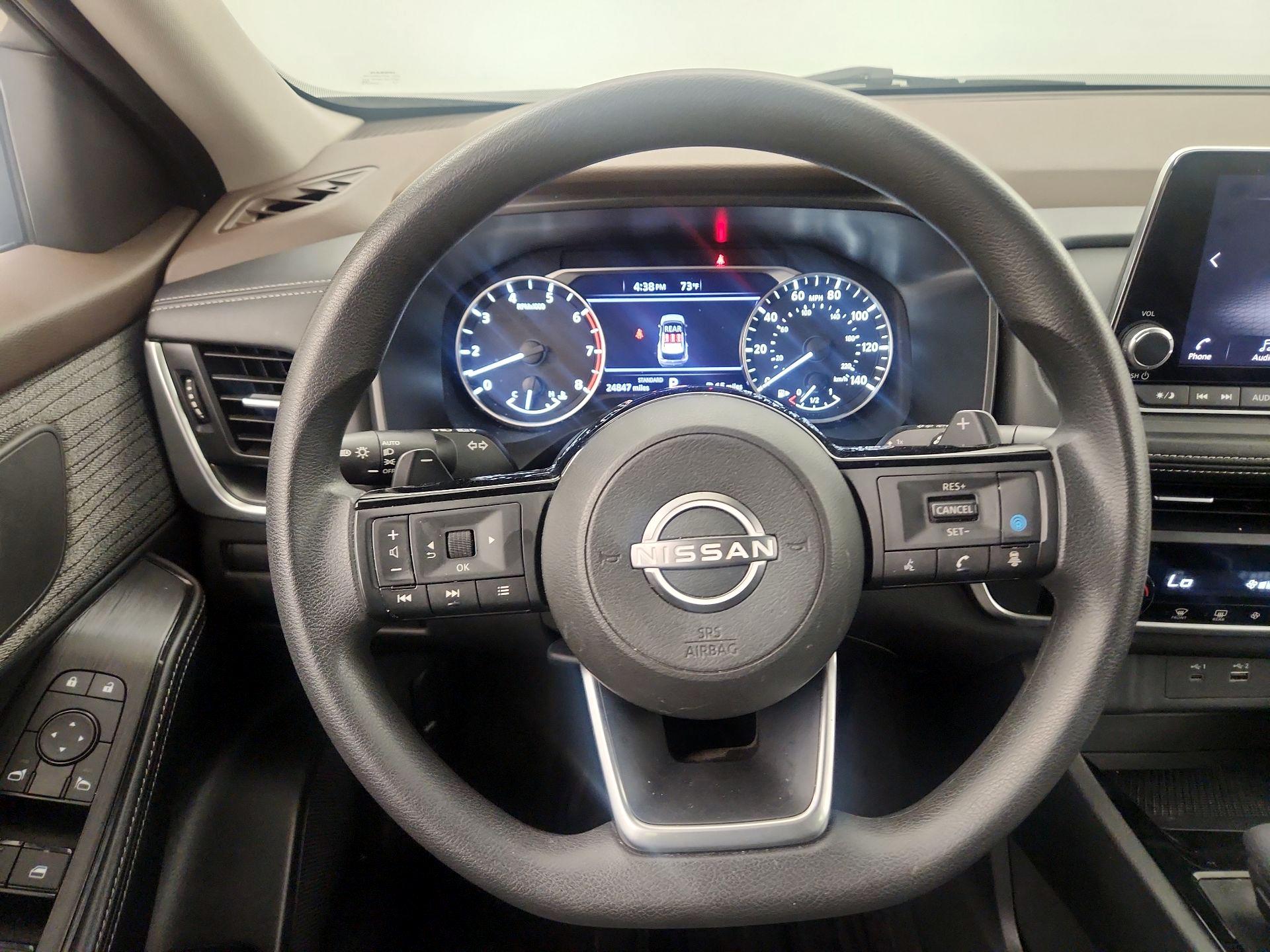 Thumbnail: 2023 Nissan Rogue - 10