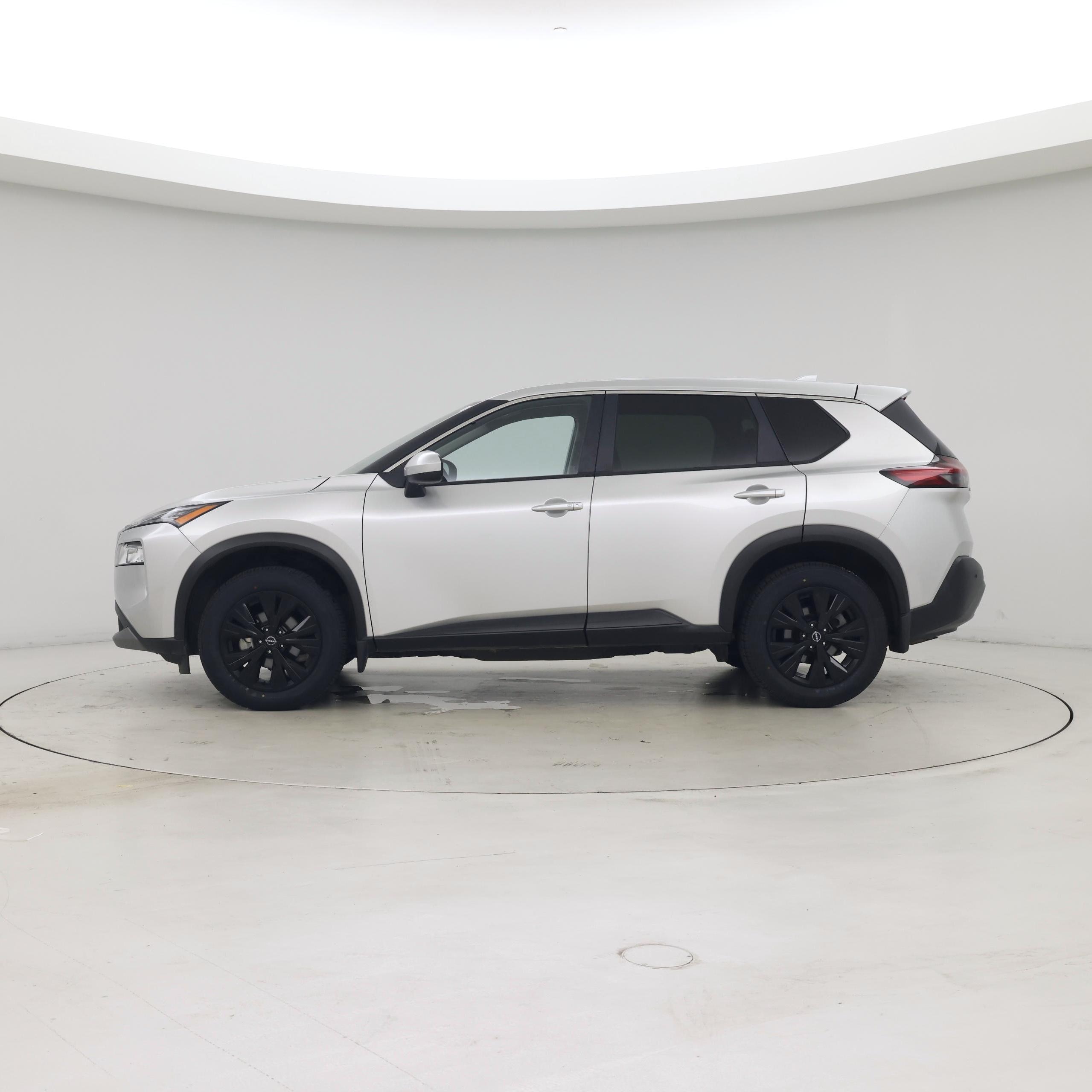 Thumbnail: 2023 Nissan Rogue - 3