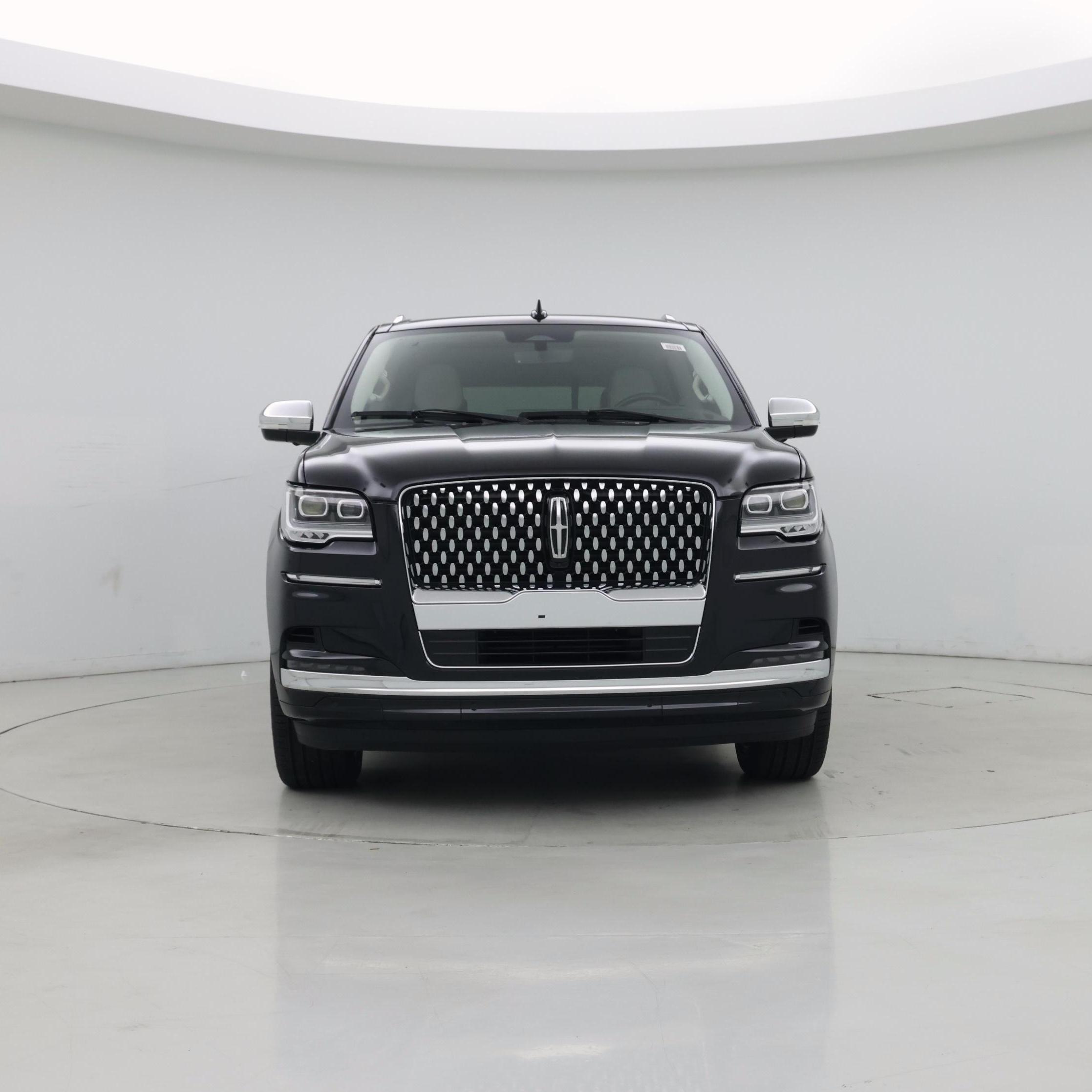 Thumbnail: 2023 Lincoln Navigator - 5