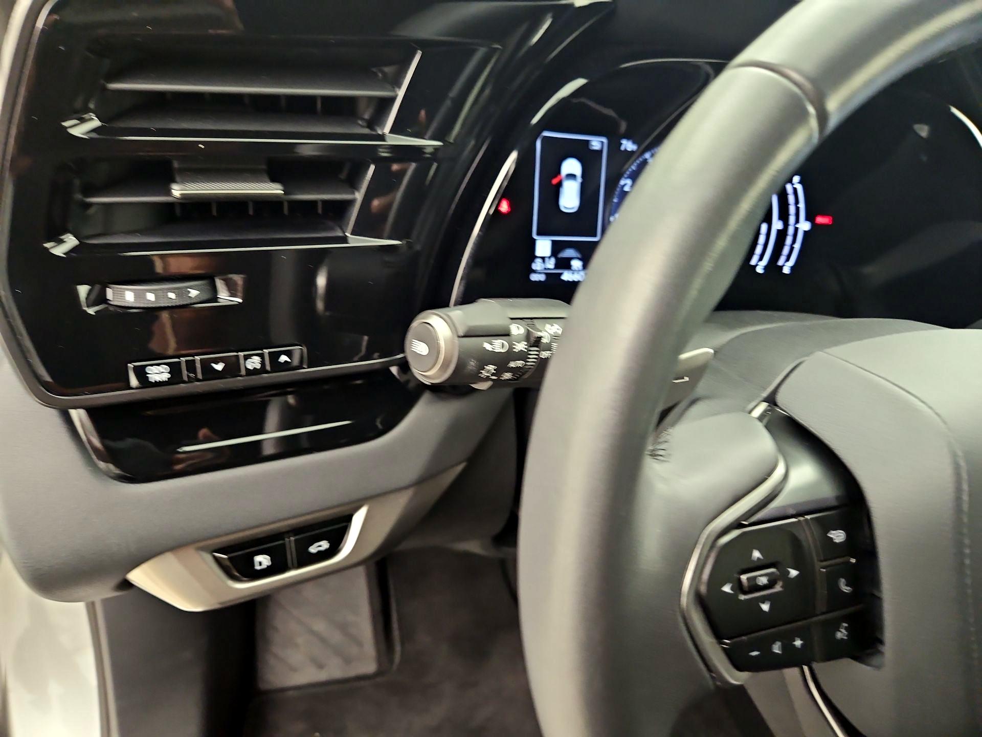 Thumbnail: 2024 Lexus RX - 13