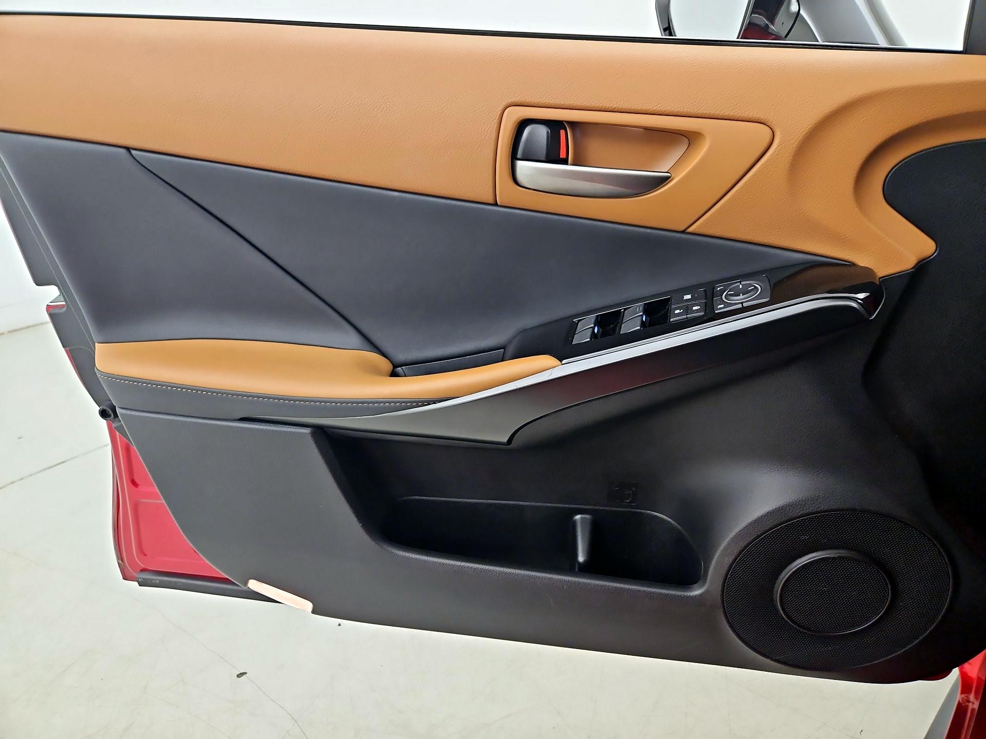 Thumbnail: 2024 Lexus IS - 12