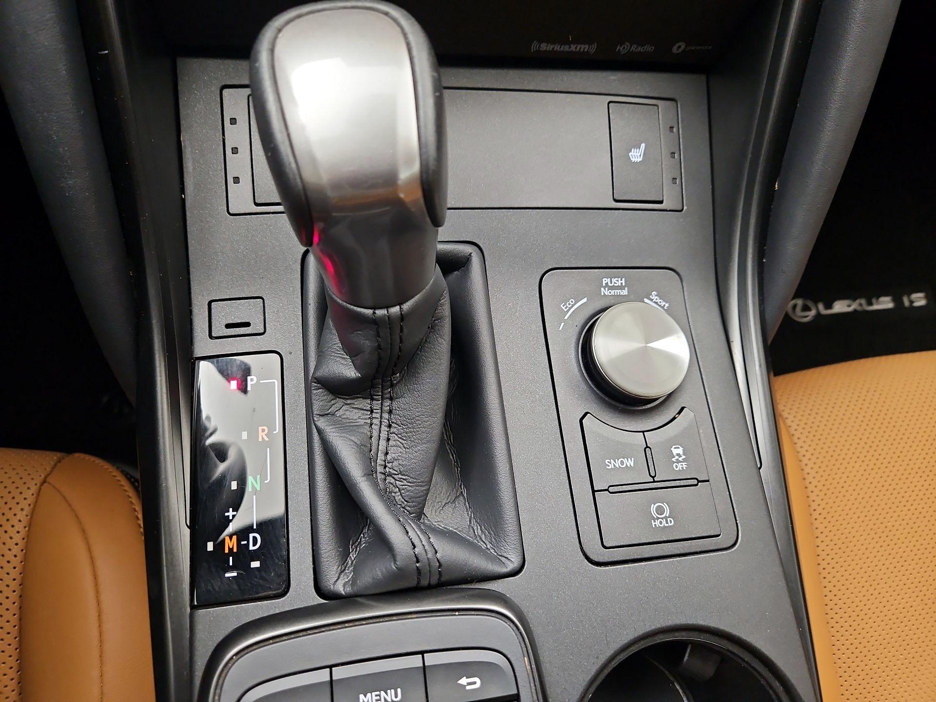 Thumbnail: 2024 Lexus IS - 17