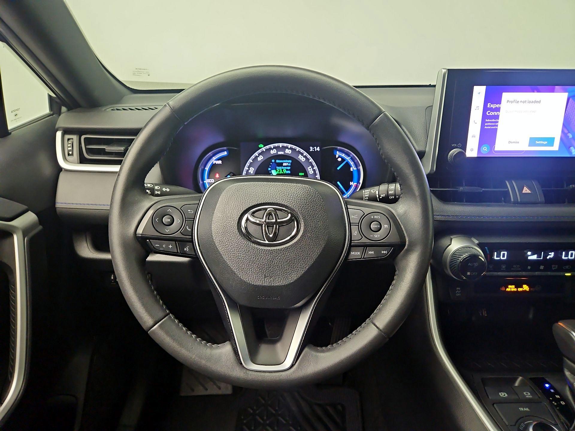 Thumbnail: 2023 Toyota RAV4 - 10