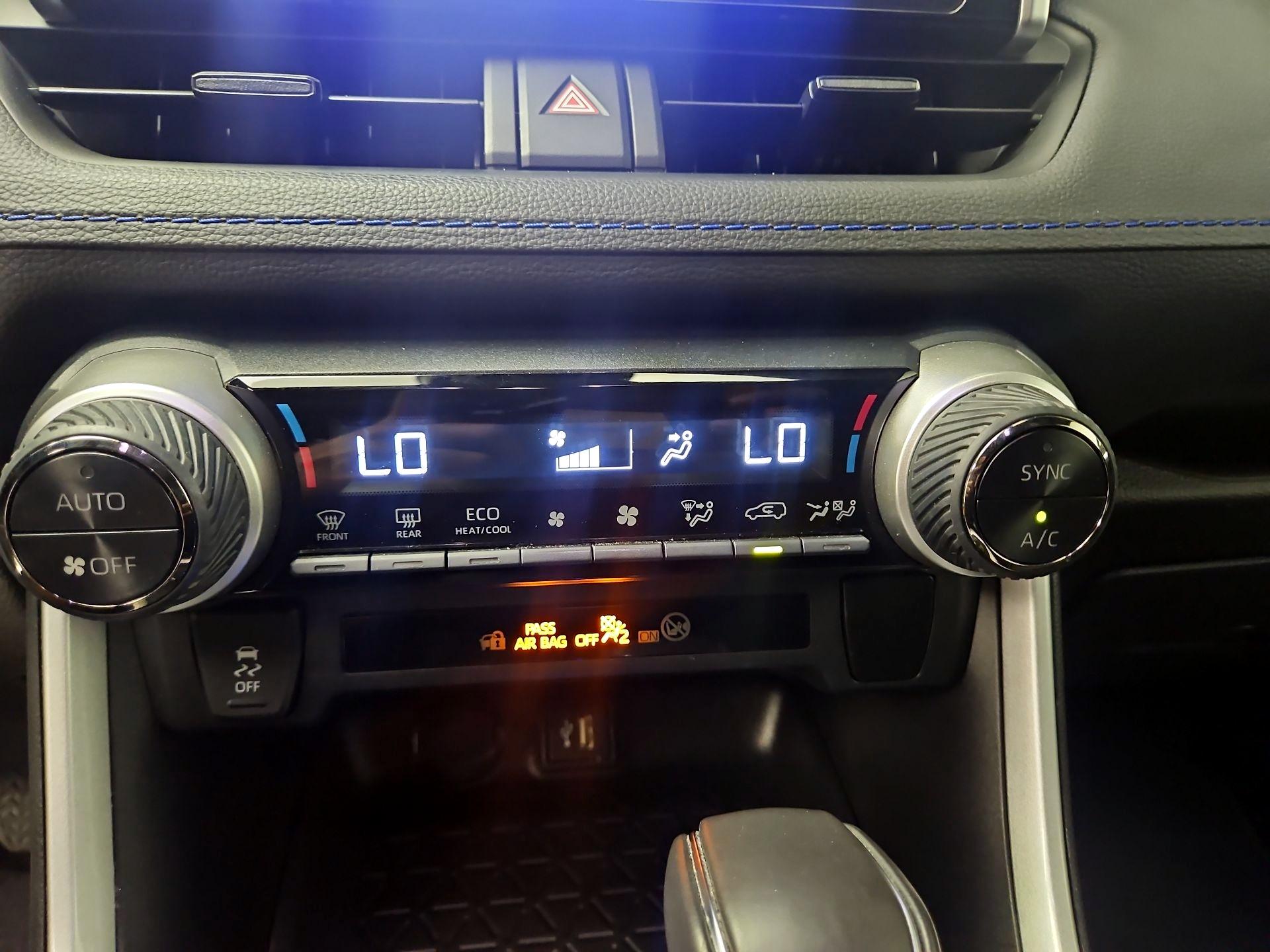 Thumbnail: 2023 Toyota RAV4 - 16