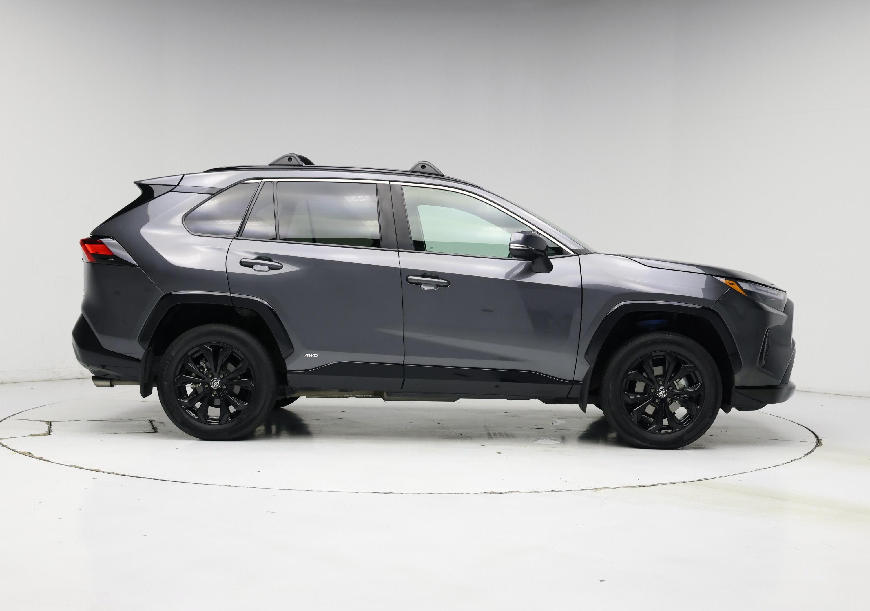 Thumbnail: 2023 Toyota RAV4 - 7