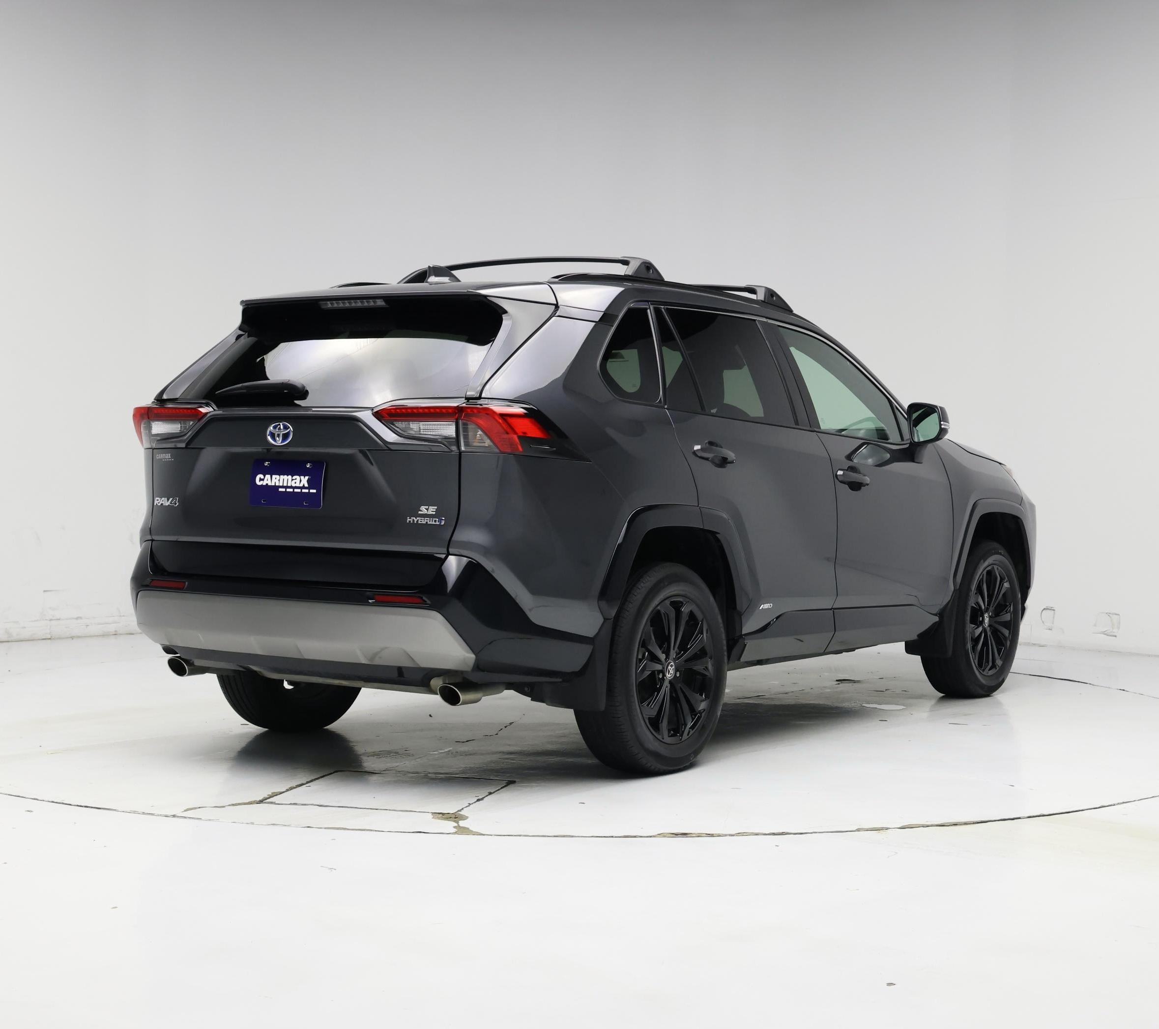 Thumbnail: 2023 Toyota RAV4 - 8