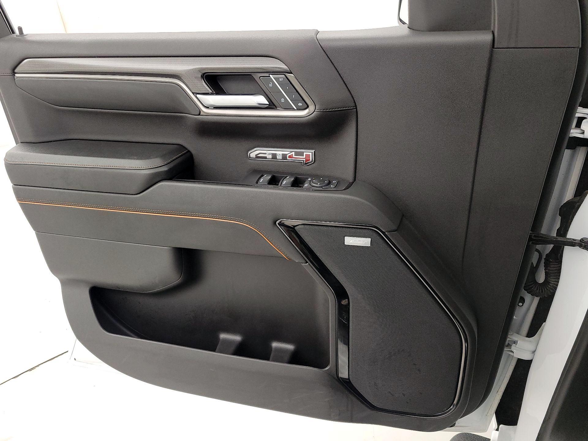 Thumbnail: 2024 GMC Sierra 1500 - 12