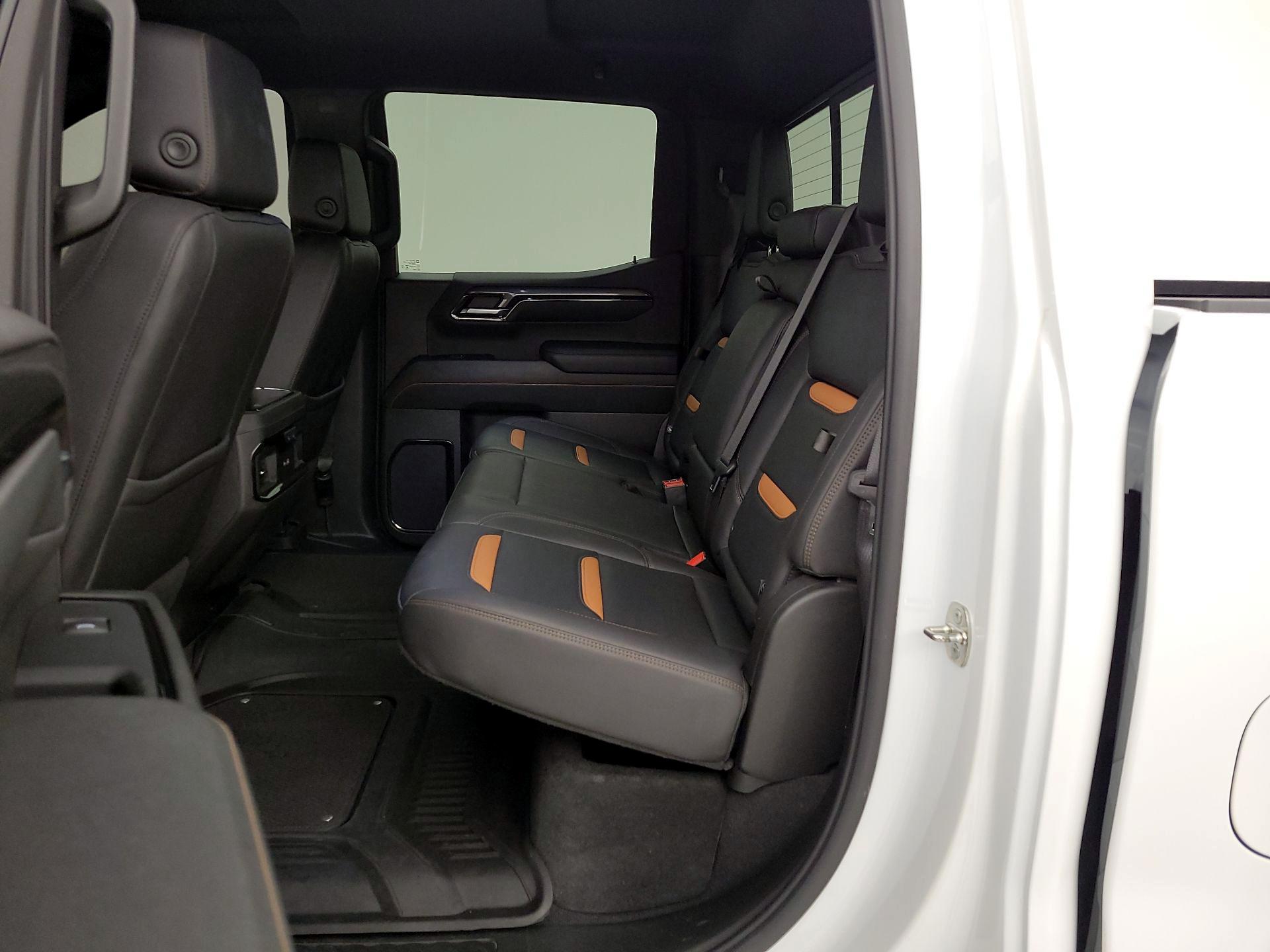 Thumbnail: 2024 GMC Sierra 1500 - 19