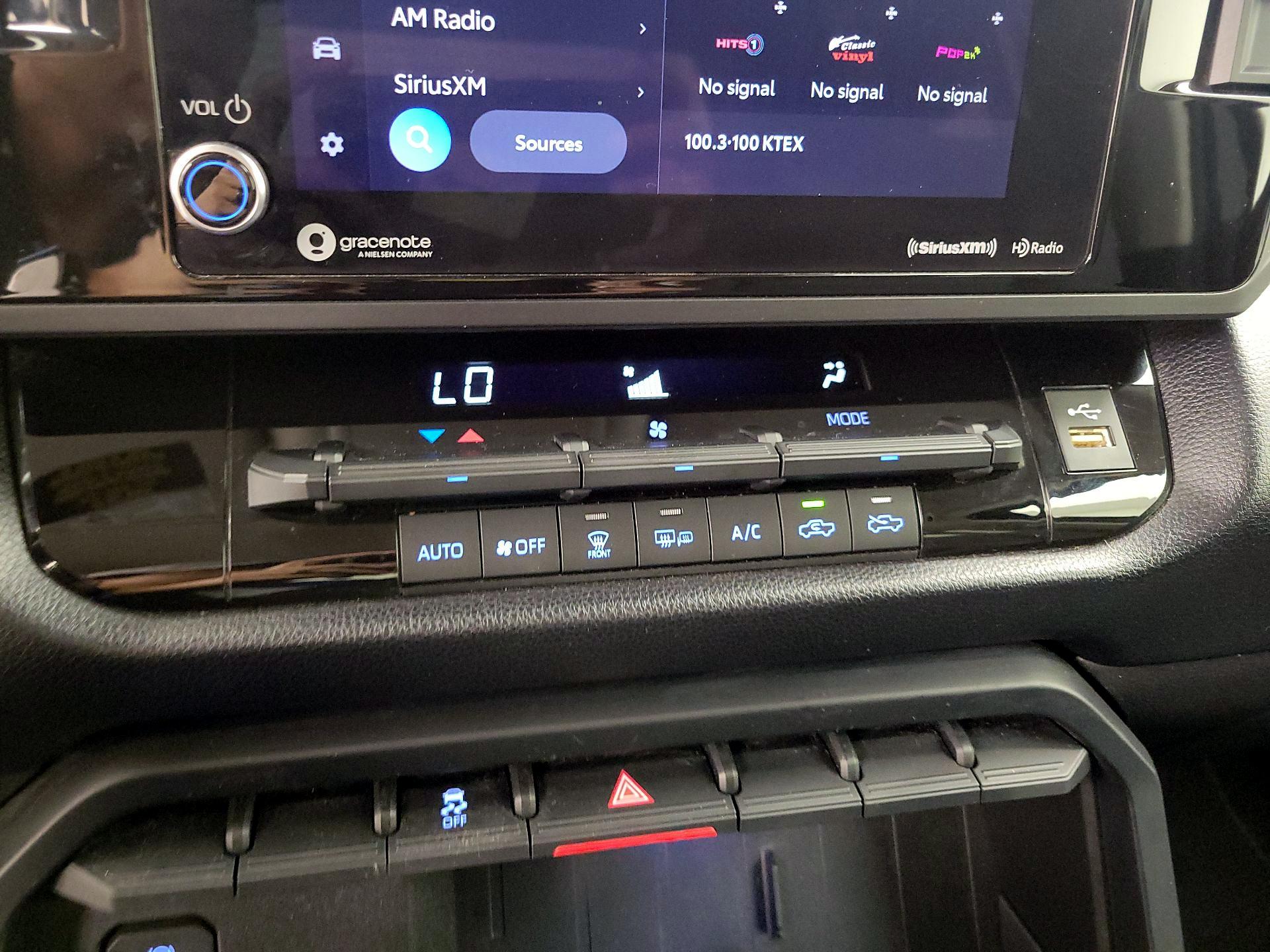 Thumbnail: 2024 Toyota Tundra - 16