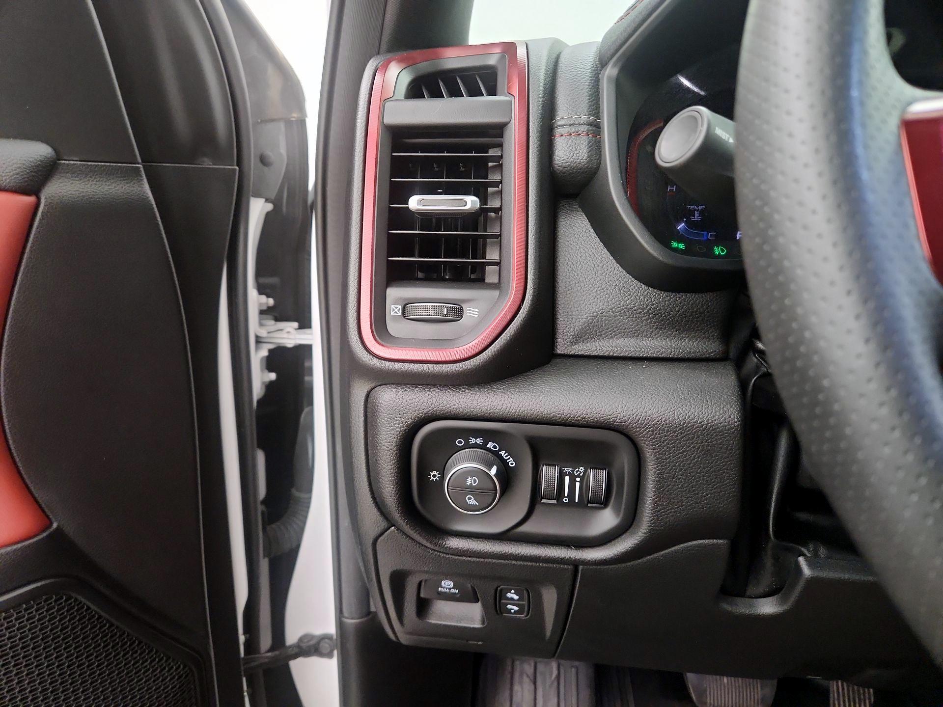 Thumbnail: 2025 RAM 1500 - 13