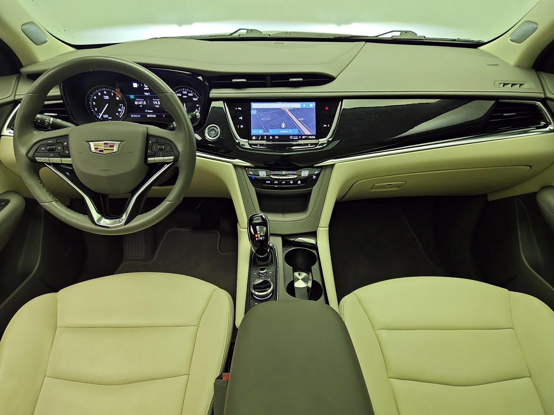 Thumbnail: 2024 Cadillac XT6 - 9