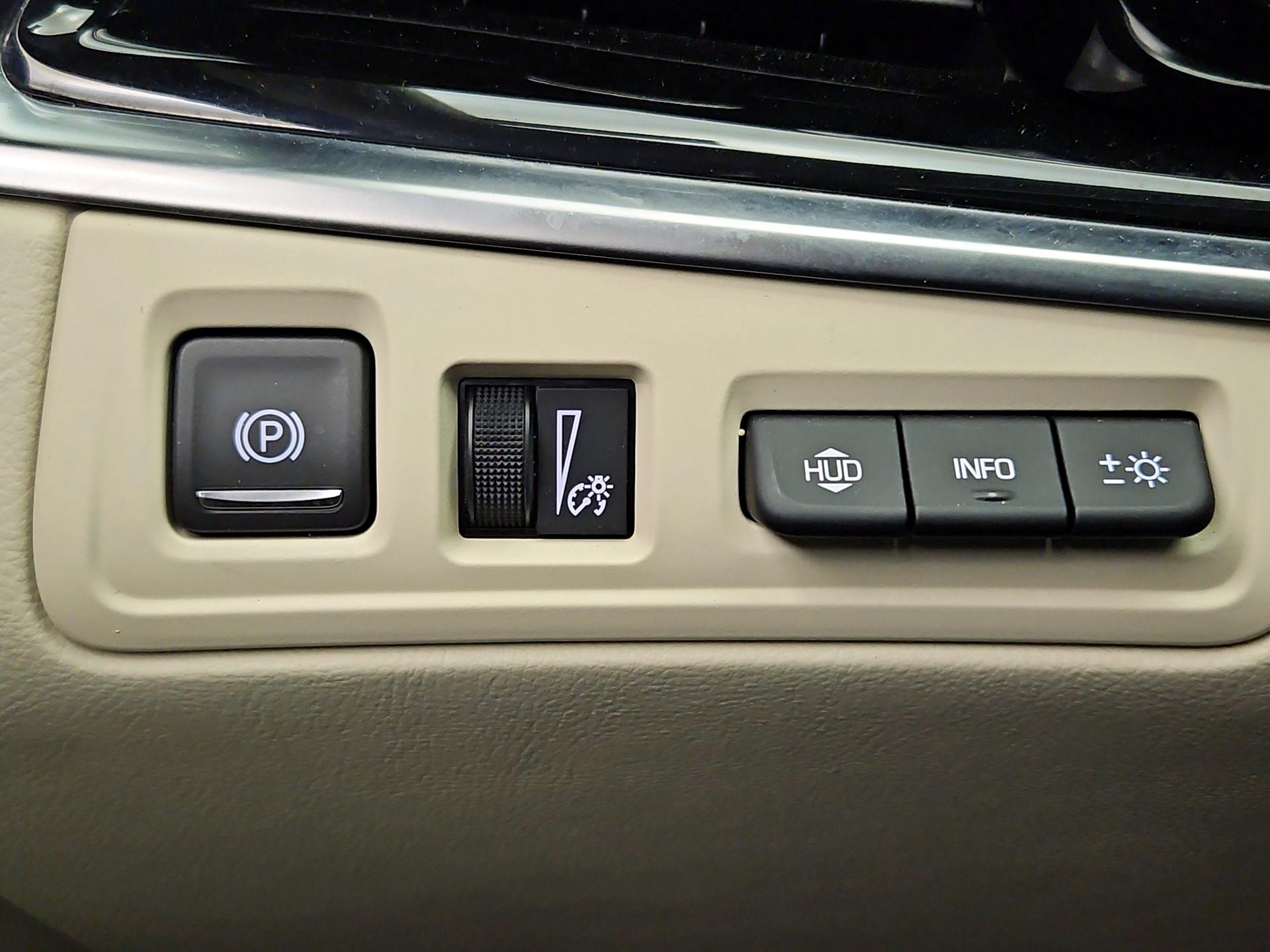 Thumbnail: 2024 Cadillac XT6 - 13