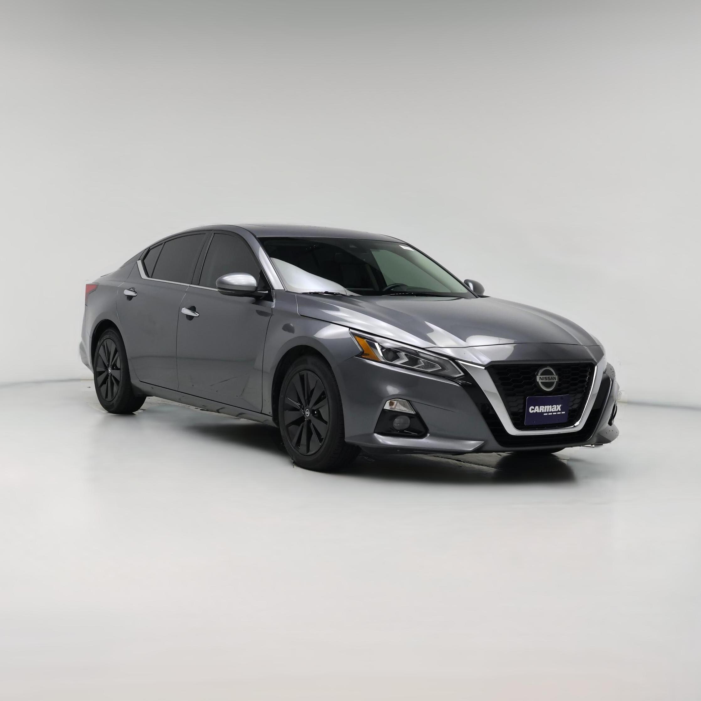 Thumbnail: 2019 Nissan Altima - 1
