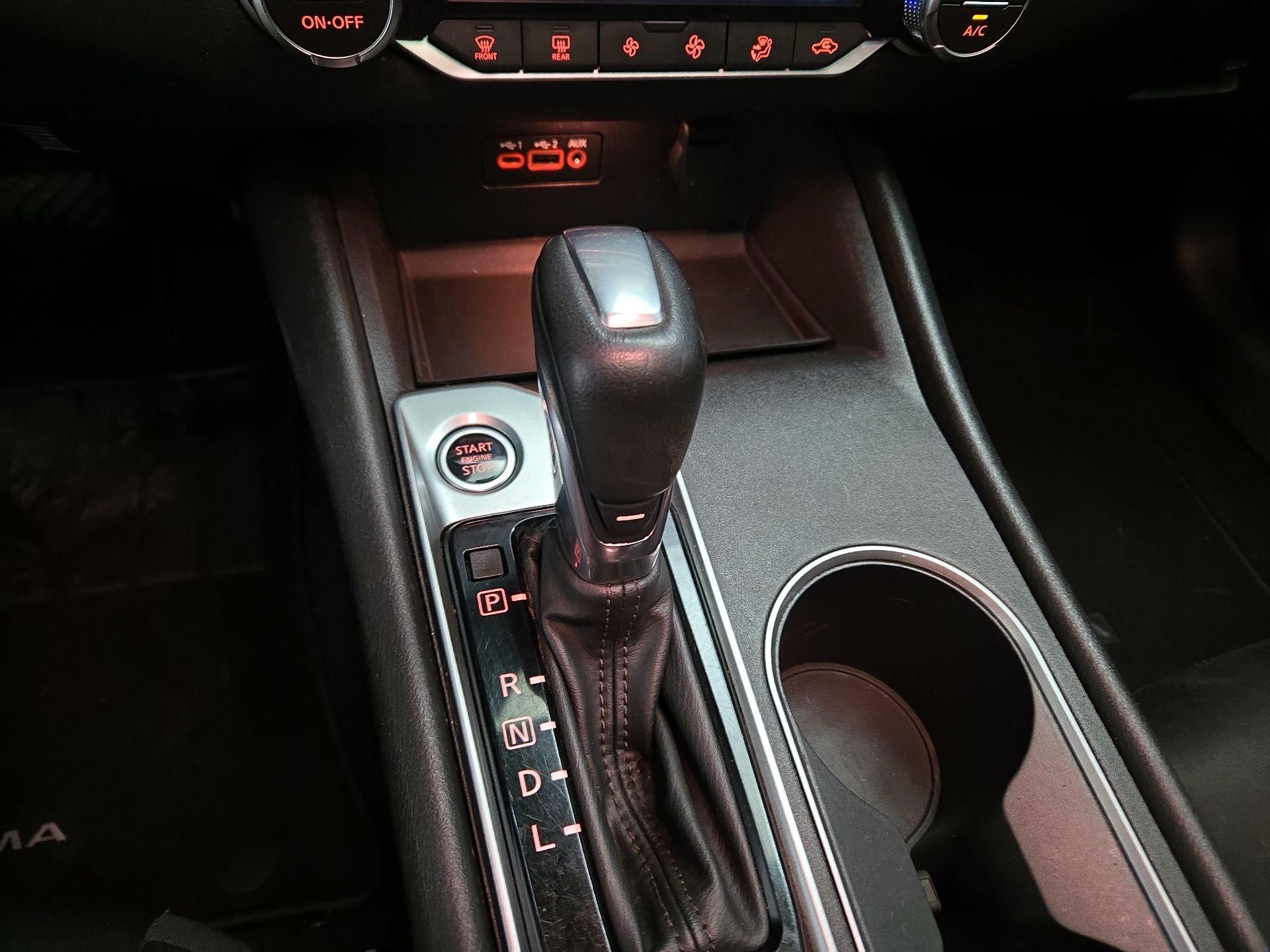 Thumbnail: 2019 Nissan Altima - 17