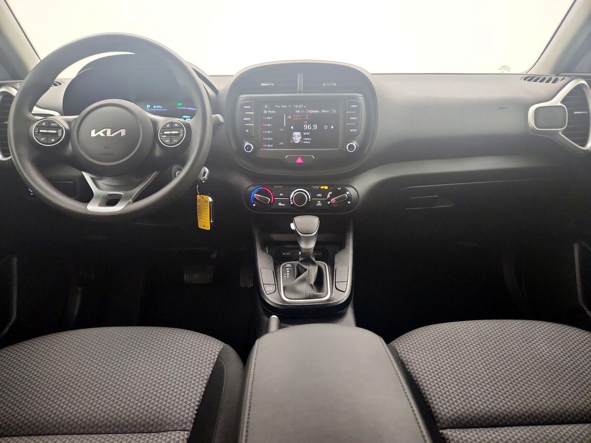 Thumbnail: 2023 Kia Soul - 9