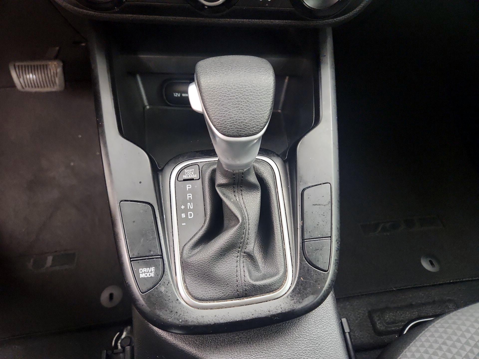 Thumbnail: 2023 Kia Soul - 17