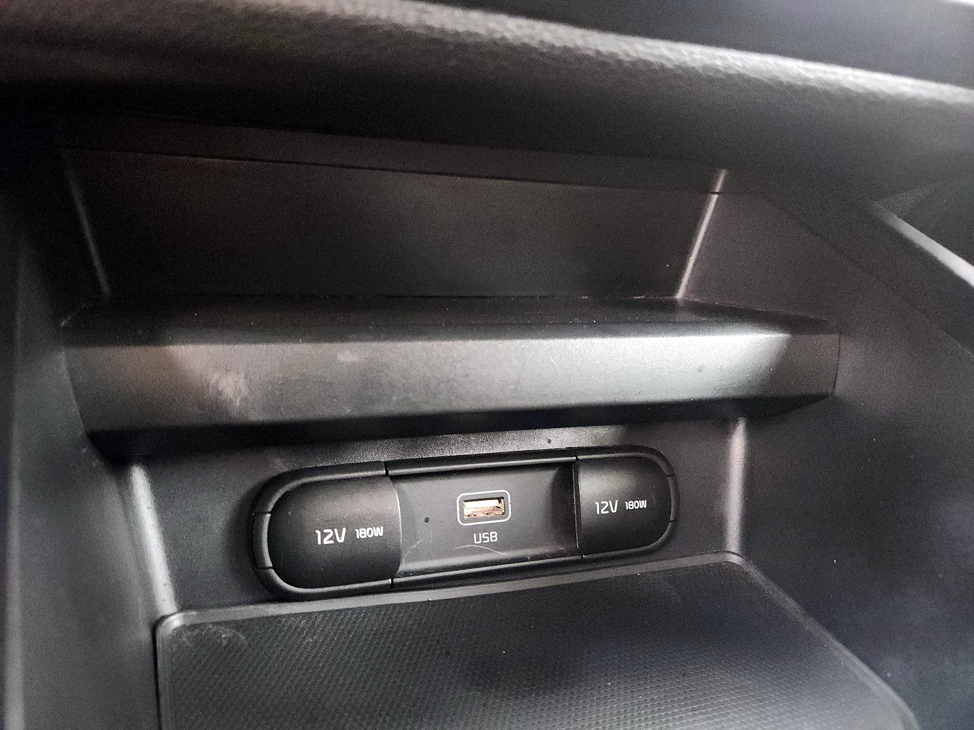 Thumbnail: 2023 Kia Soul - 18