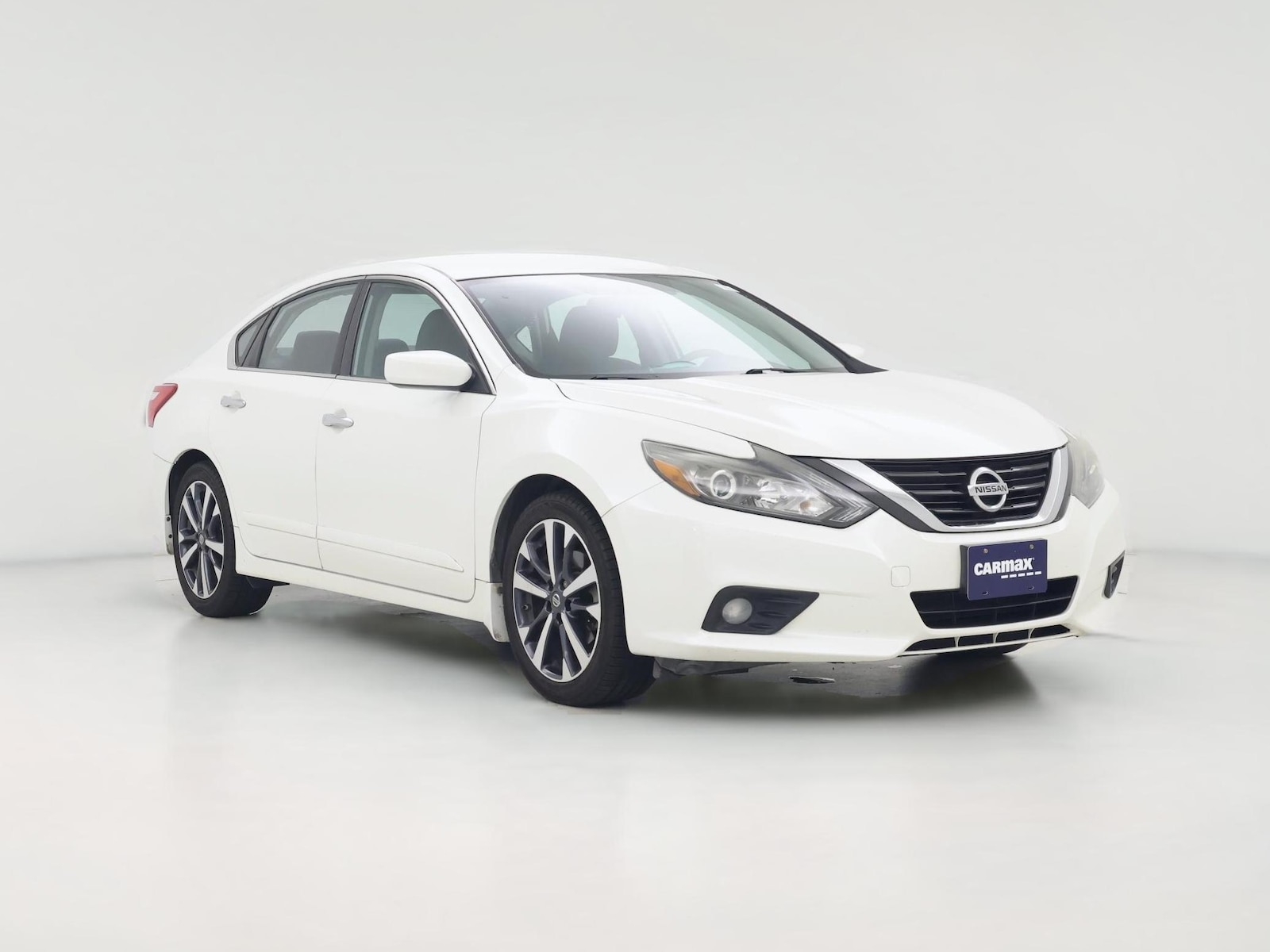 2016 Nissan Altima SR