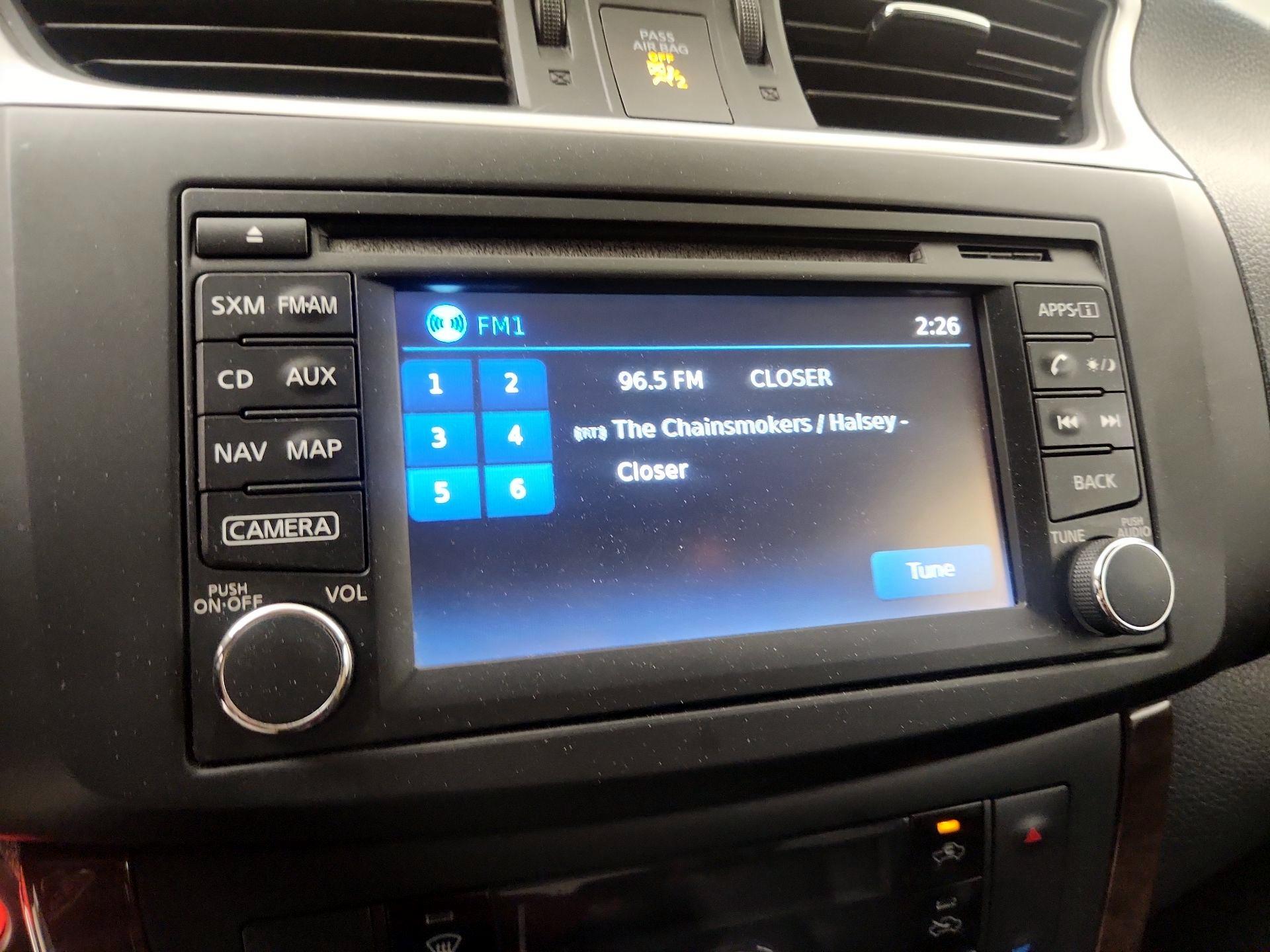 Thumbnail: 2015 Nissan Sentra - 15